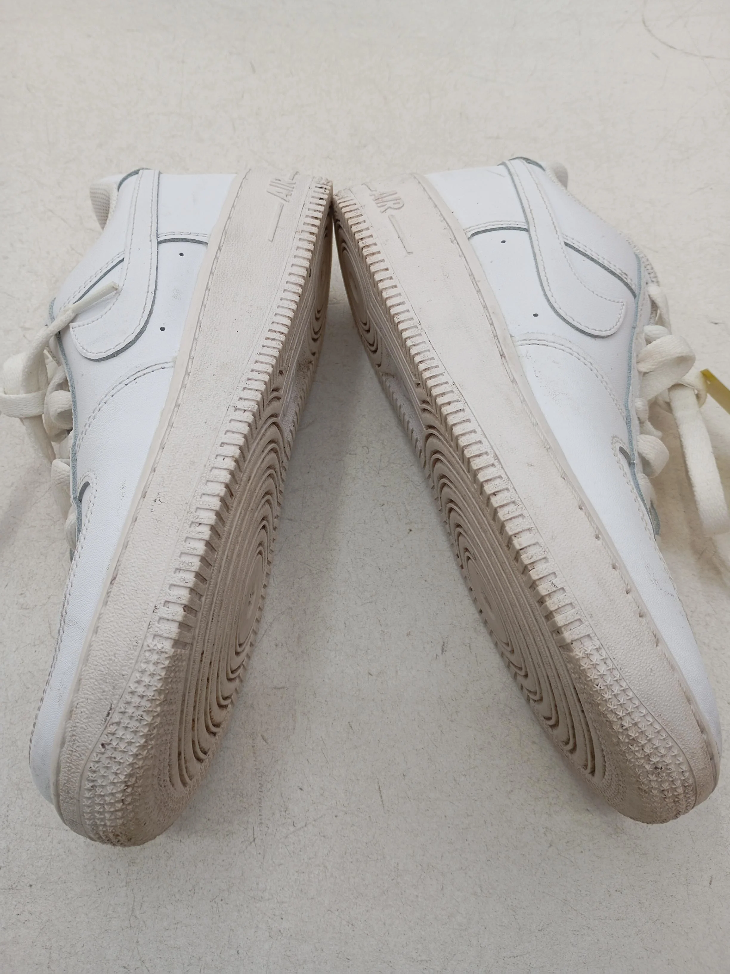 Nike Air Force 1 Women's Trainers EU39 in White - Image 6