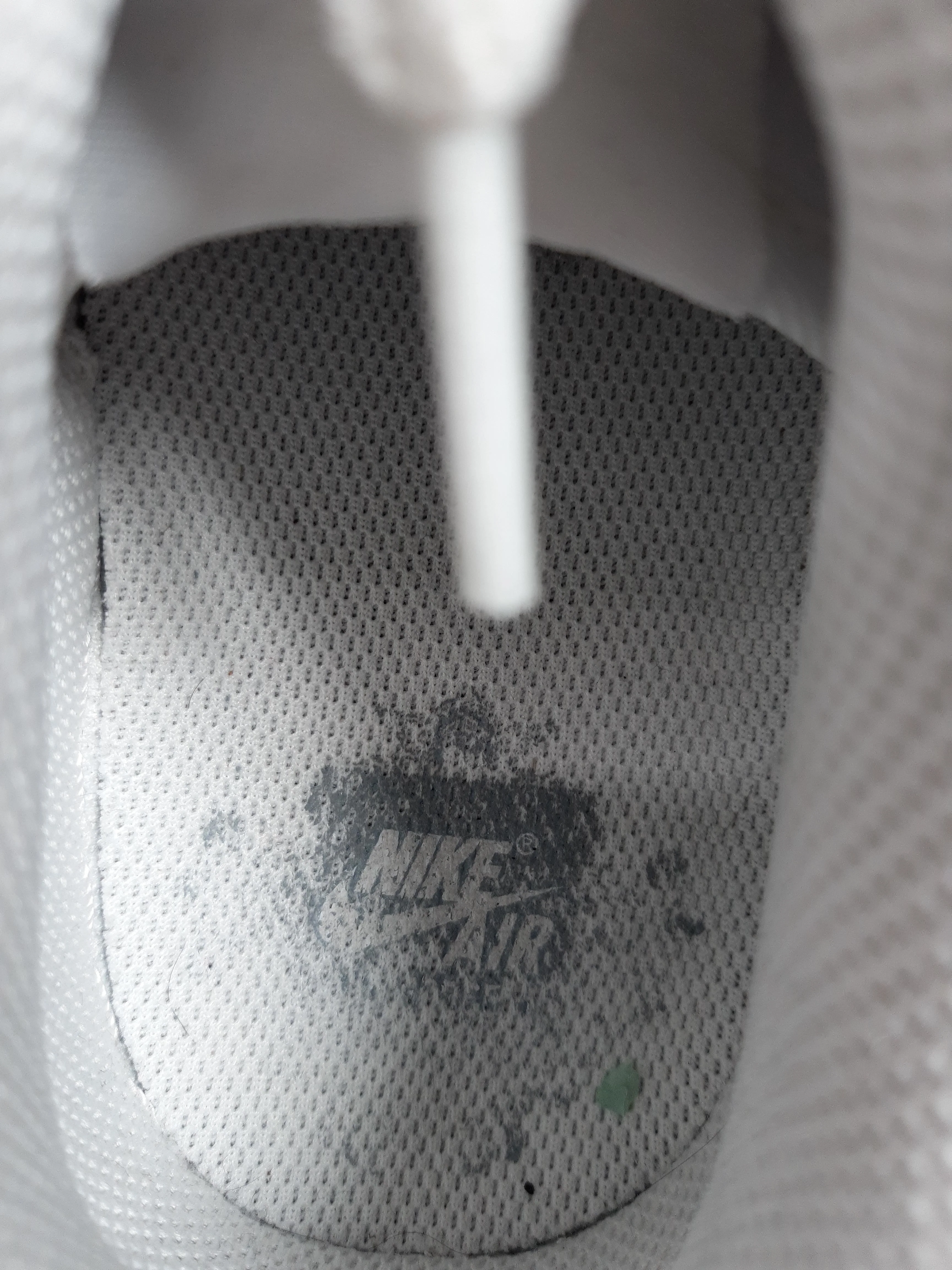 Nike Air Force 1 Women's Trainers EU39 in White - Image 9