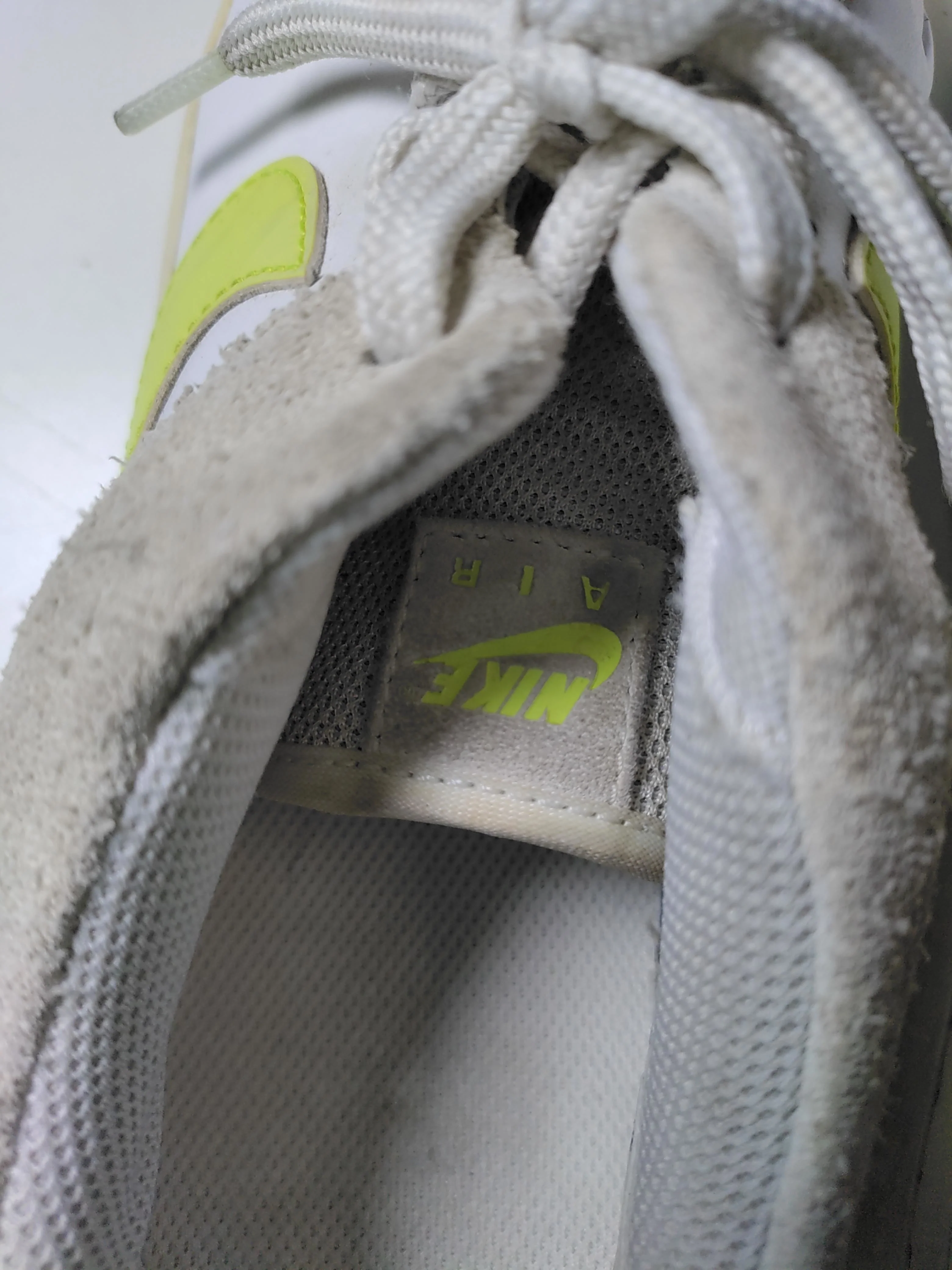 Nike Air Force 1 Women's Trainers EU40.5 in White - Image 10