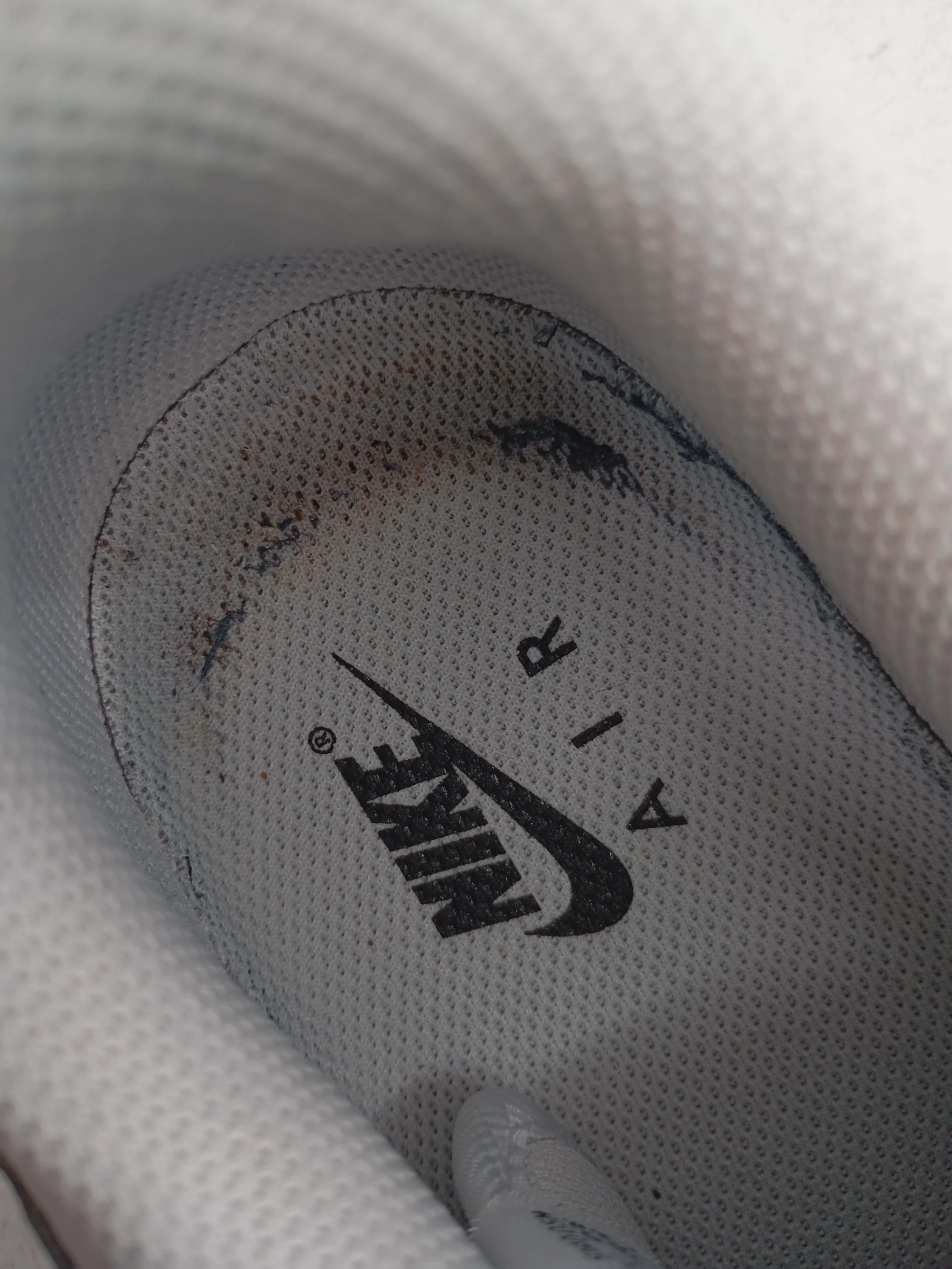 Nike Air Force 1 Women's Trainers EU42.5 in White - Image 6