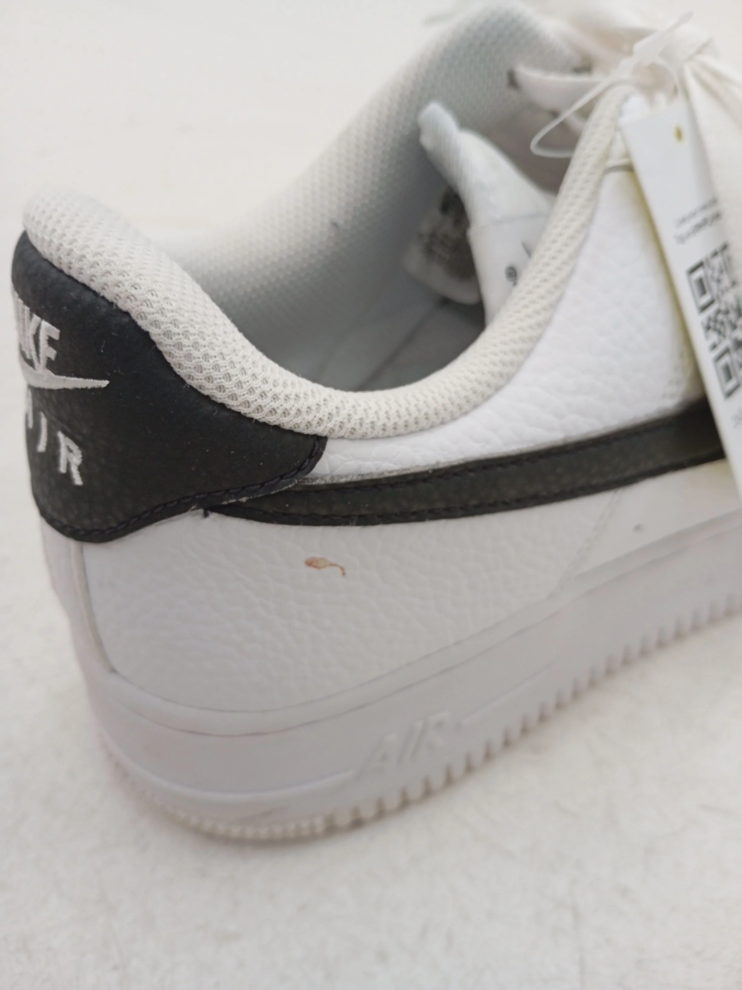 Nike Air Force 1 Women's Trainers EU42.5 in White - Image 8