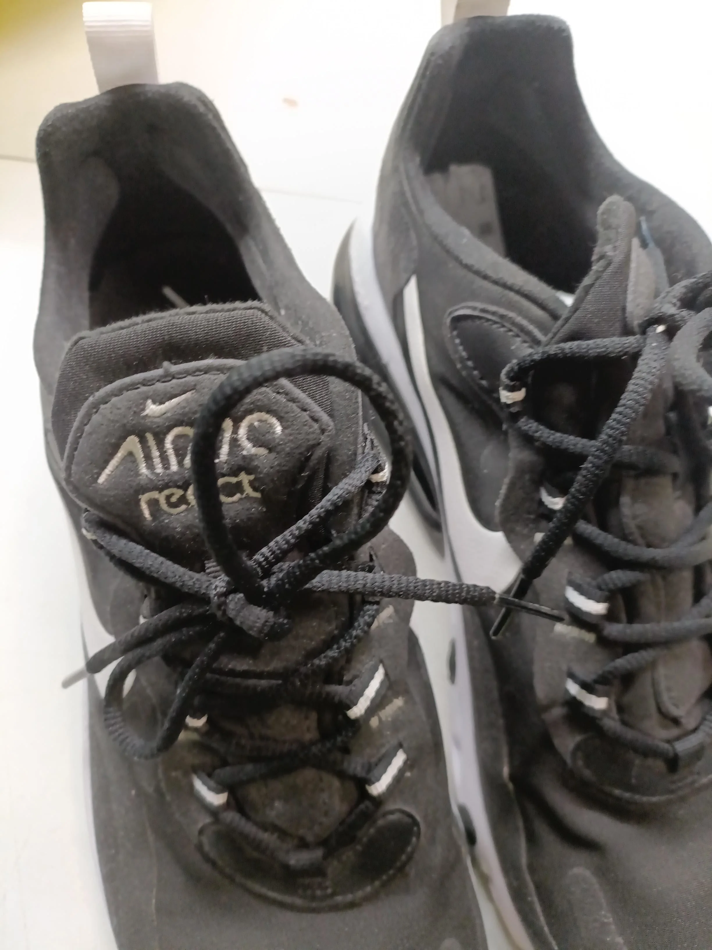 Nike AIR MAX react Women's Trainers unknown EU43 in Black - Image 9