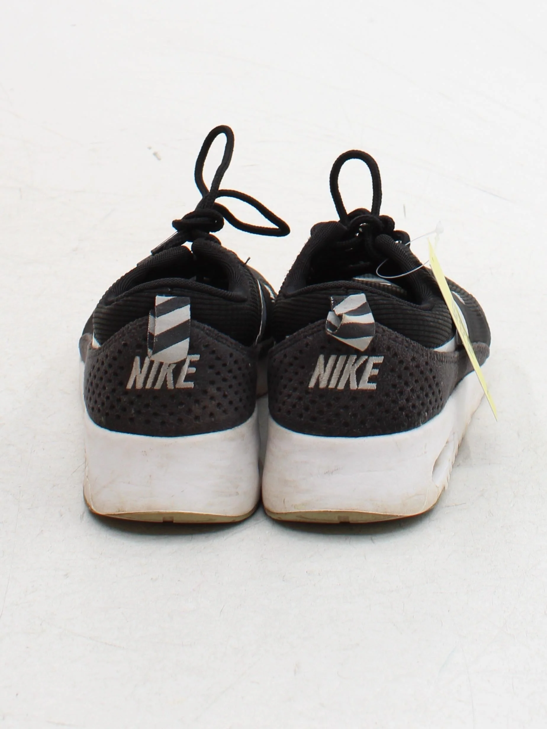 Nike AIR MAX THEA Women's Trainers 599K9-007 UK4.5 EU38 US7 in Black - Image 3