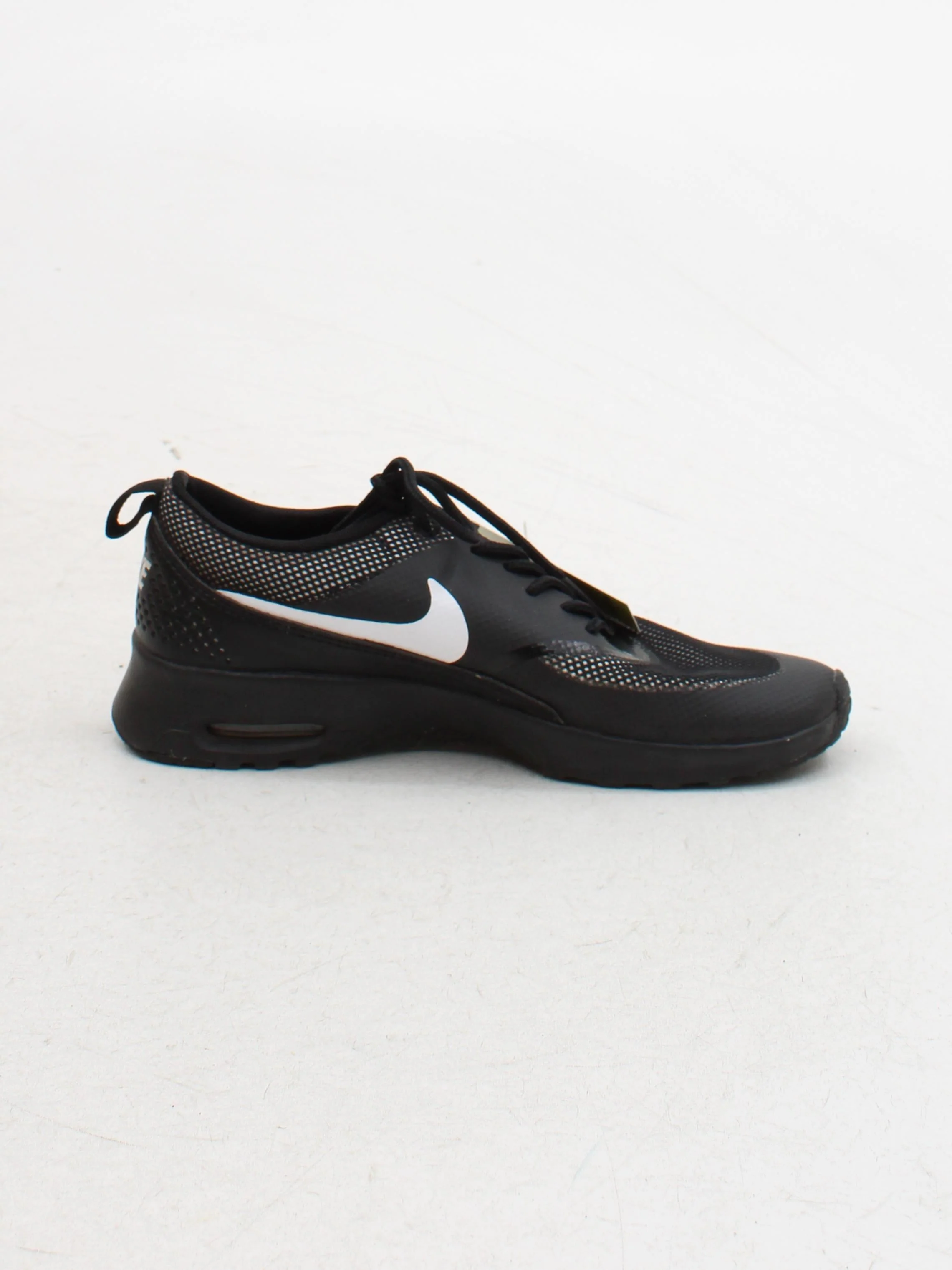 Nike AIR MAX THEA Women's Trainers 654288-017 UK3.5 EU36.5 US4 in Black - Image 5