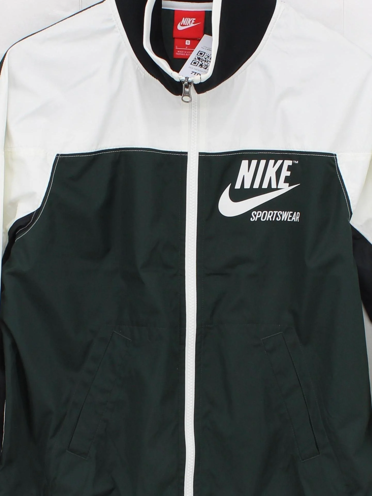 Nike Bomber Jacket jacket green - Image 3
