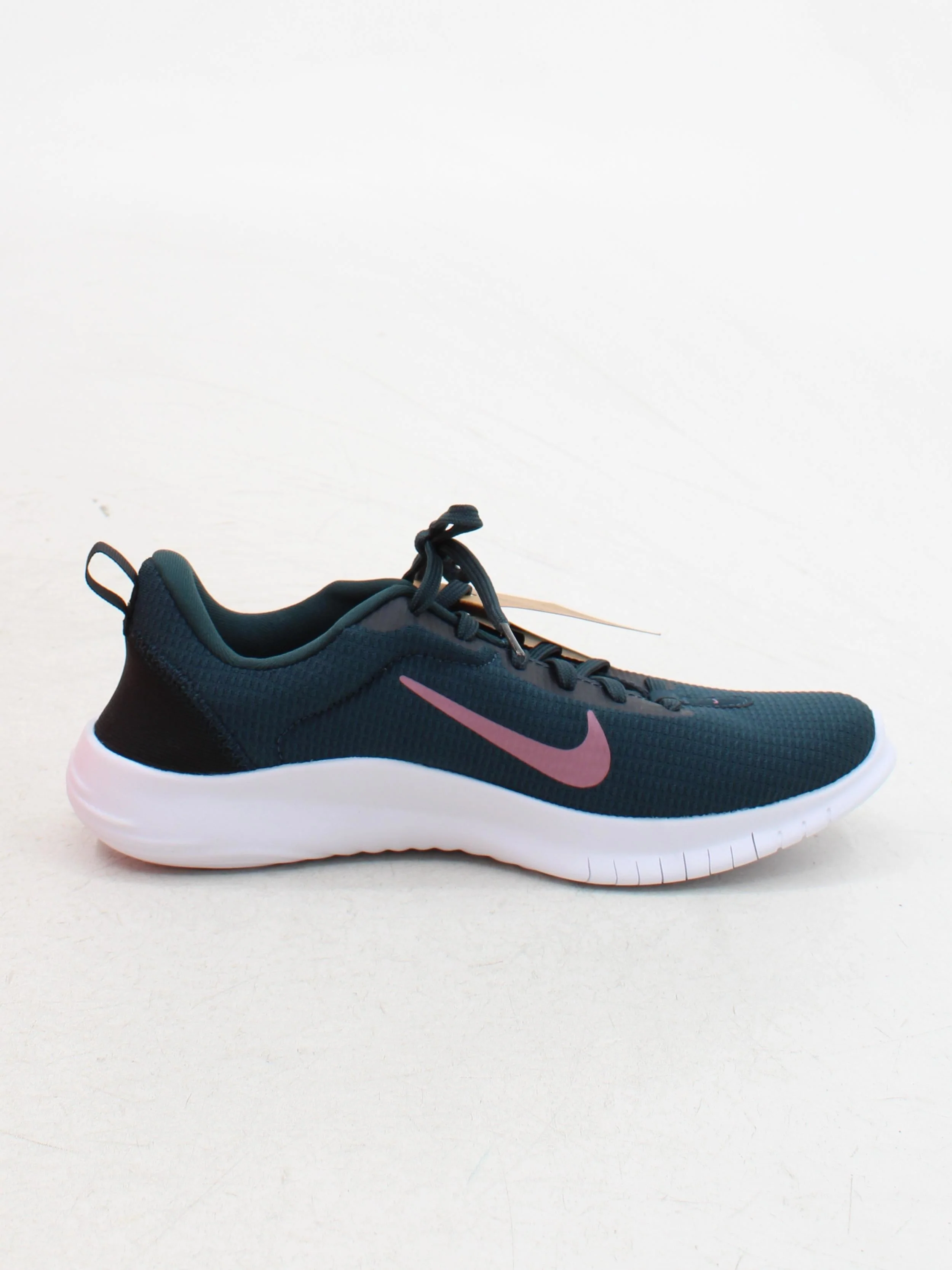 Nike FLEX EXPERIENCE 12 Women's Trainers EU40.5 in Green - Image 5