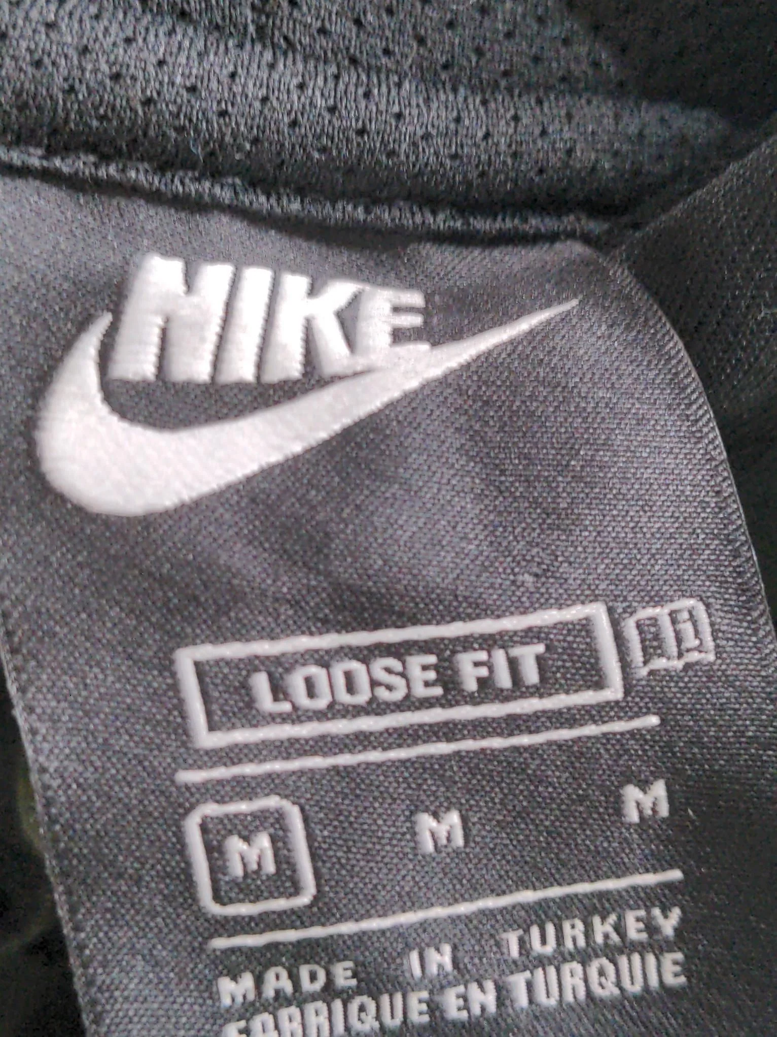 Nike Men's Hoodie M Black 100% Polyester Pullover - Image 6