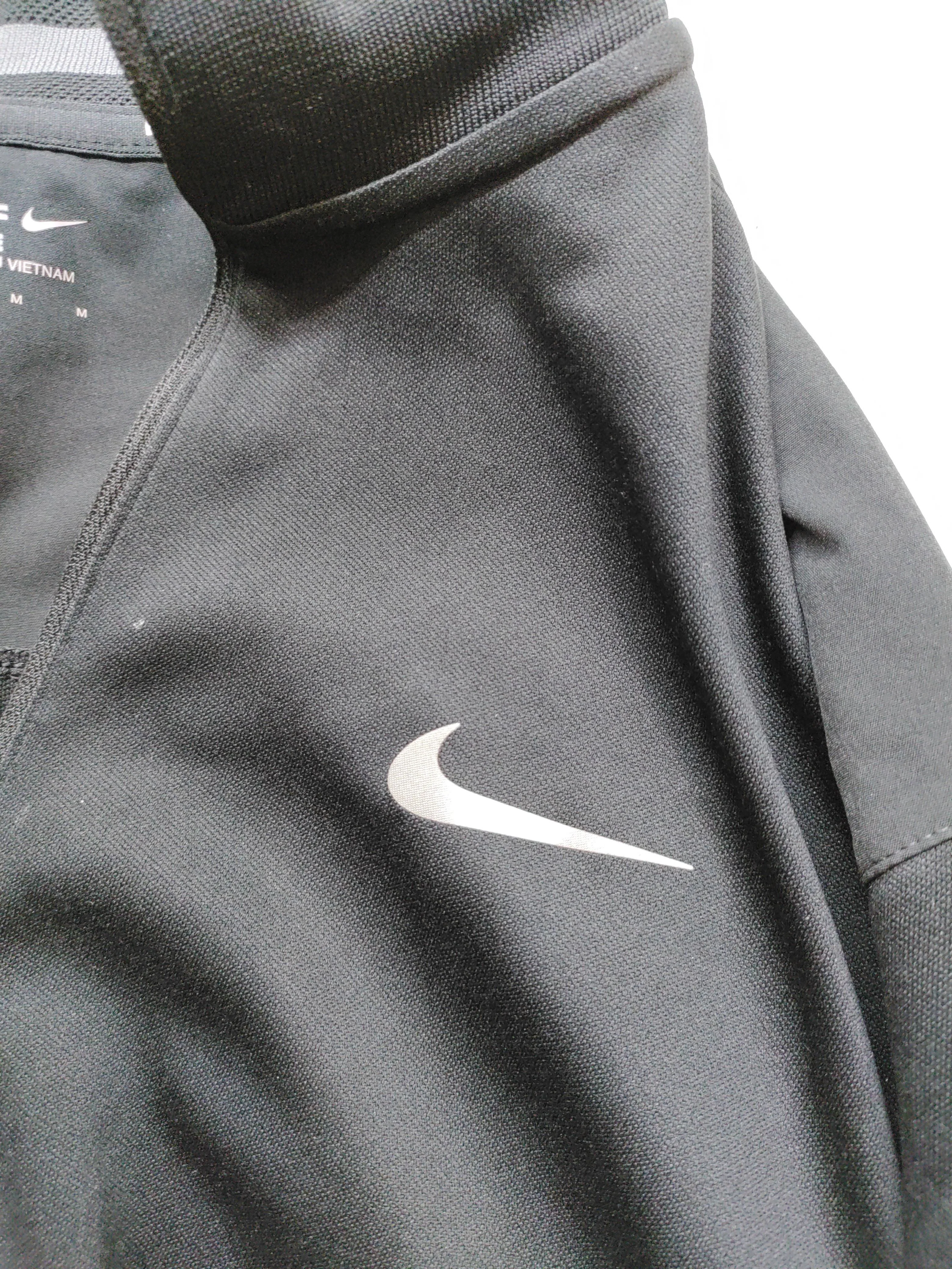Nike Men's Hoodie M Black Polyester with Elastane Pullover - Image 6