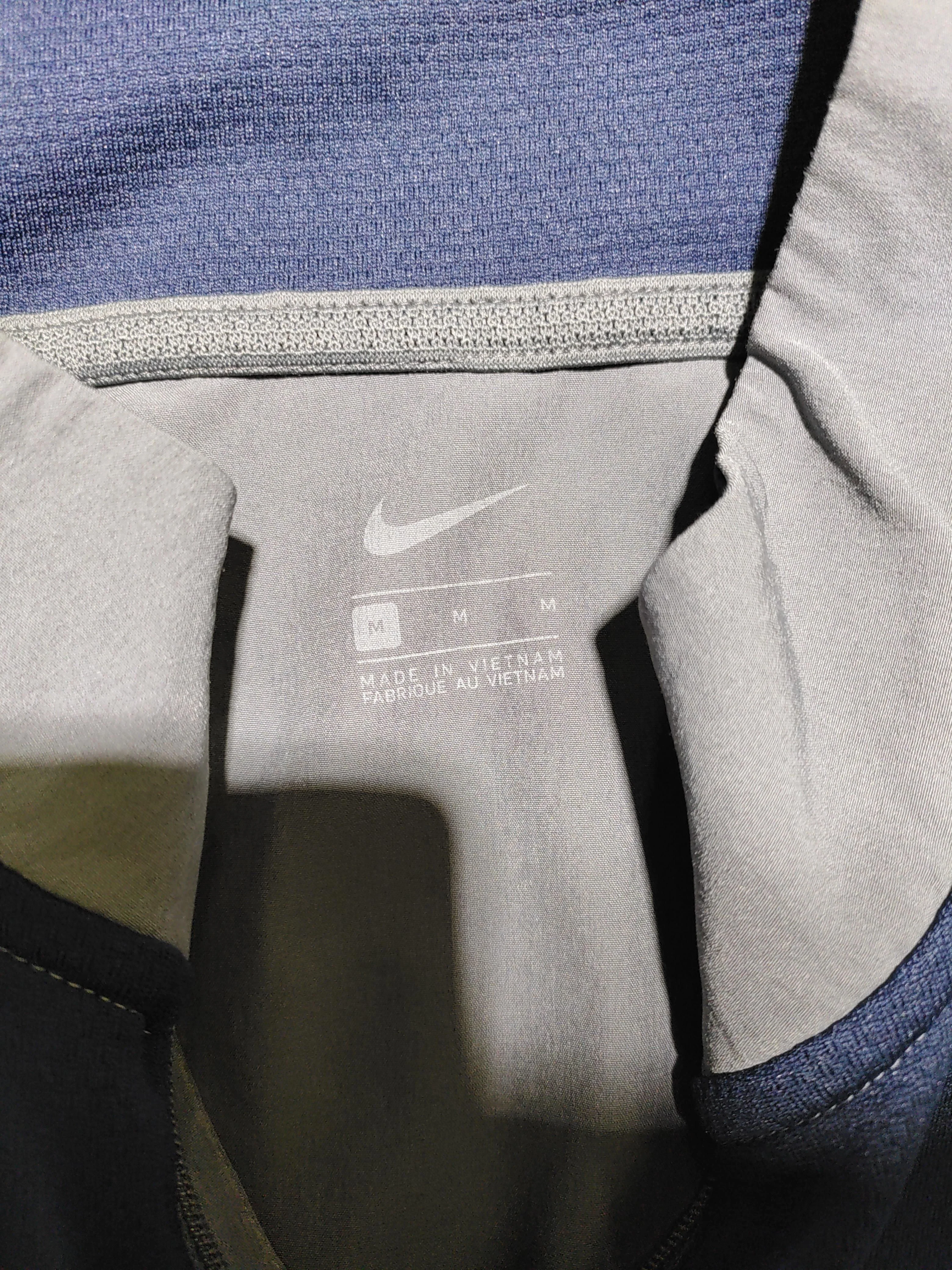 Nike Men's Hoodie M Blue Polyester with Elastane Pullover - Image 6
