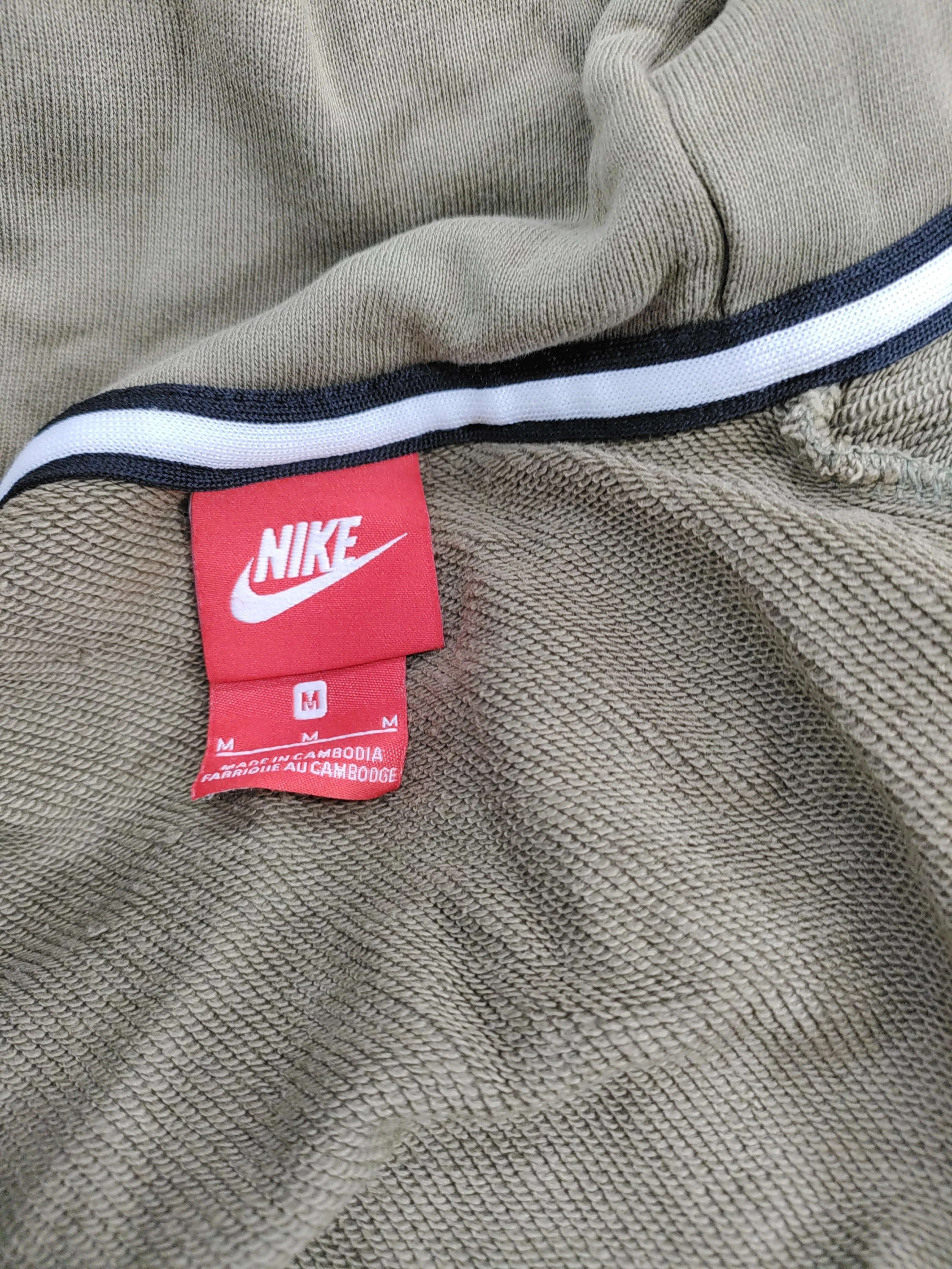 Nike Men's Hoodie M Green Cotton with Polyester Pullover - Image 7