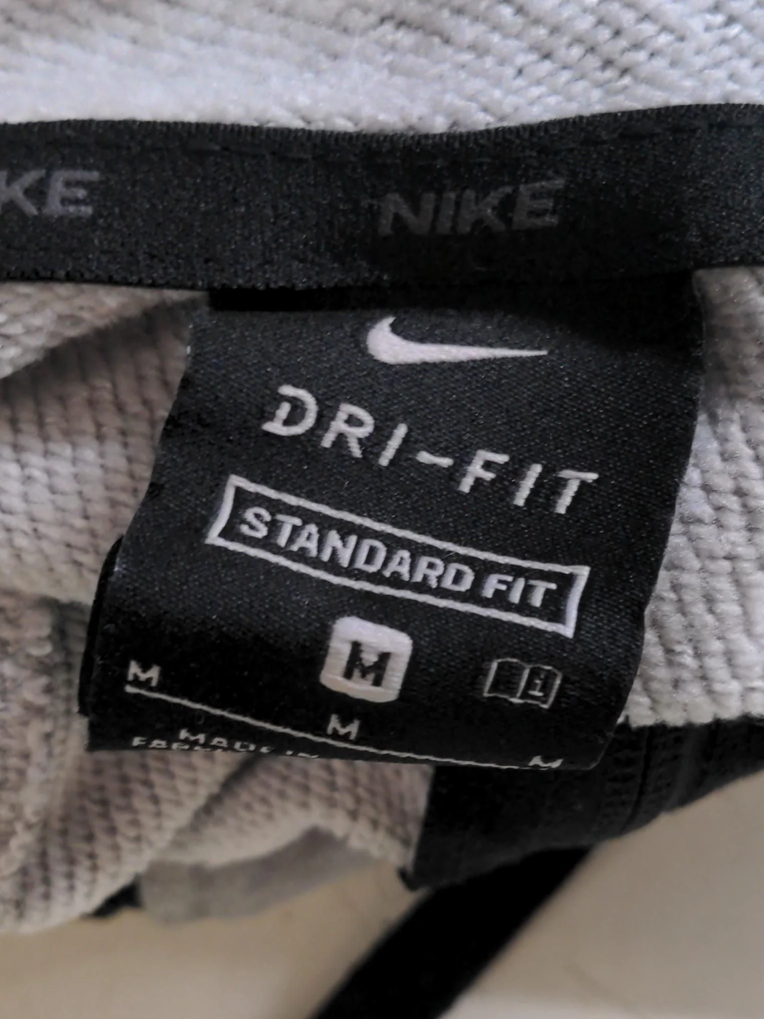 Nike Men's Hoodie M Grey Polyester with Viscose Pullover - Image 5