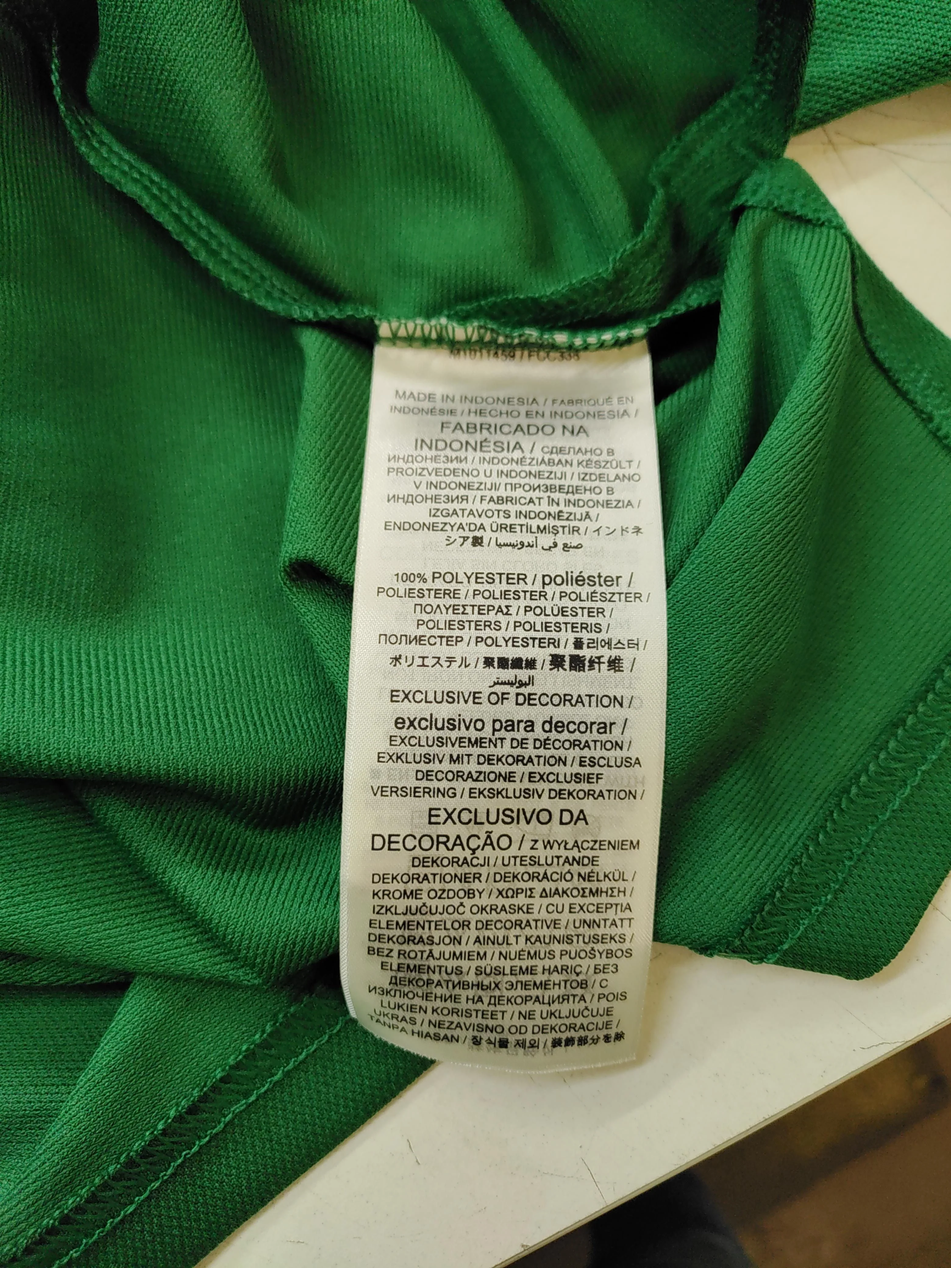 Nike Men's Hoodie S Green Graphic 100% Polyester Pullover - Image 6