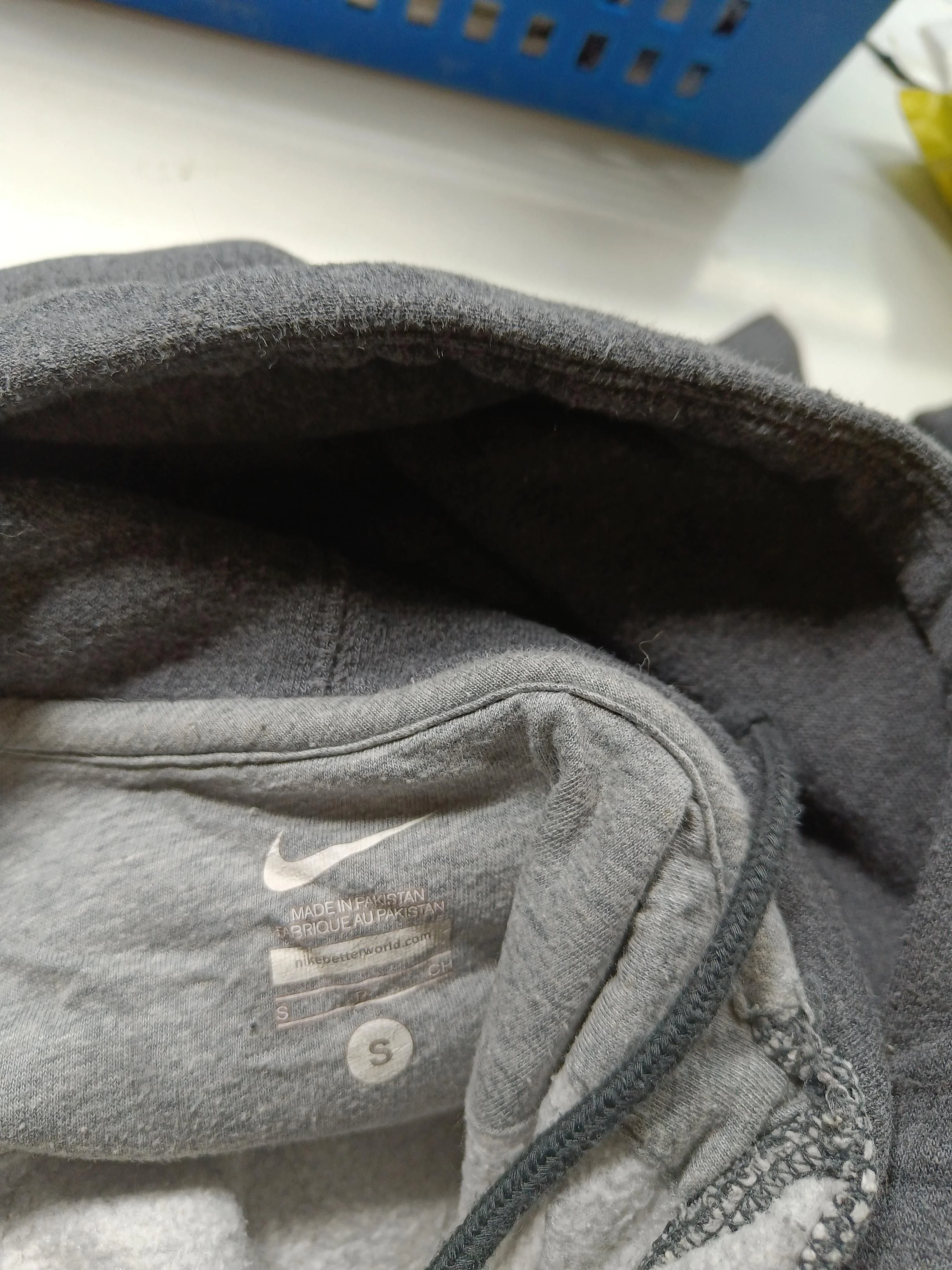 Nike Men's Hoodie S Grey Graphic Cotton with Polyester Pullover - Image 7