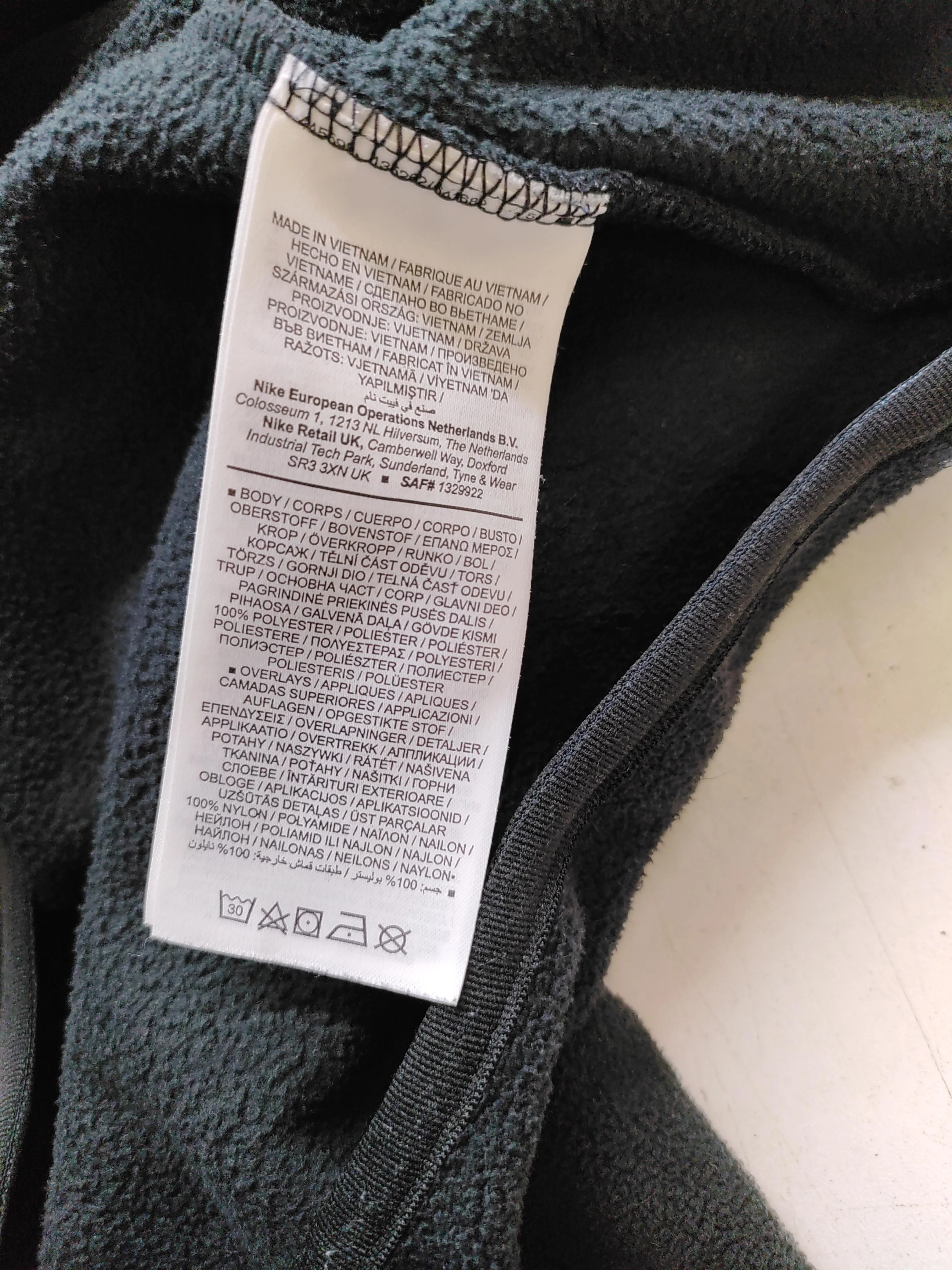 Nike Men's Hoodie XS Black 100% Polyester Pullover - Image 6