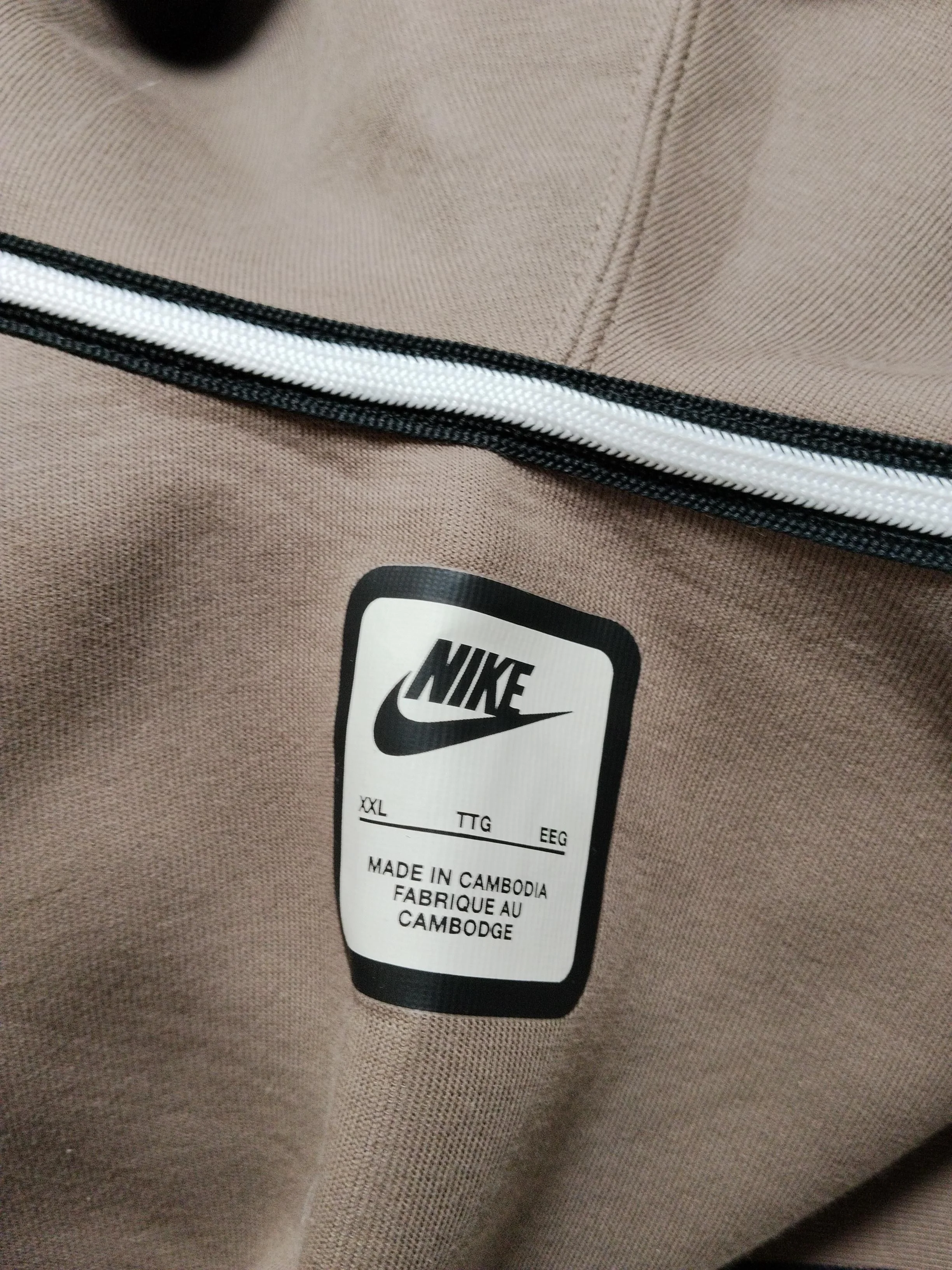 Nike Men's Hoodie XXL Brown Cotton with Polyester Pullover - Image 6