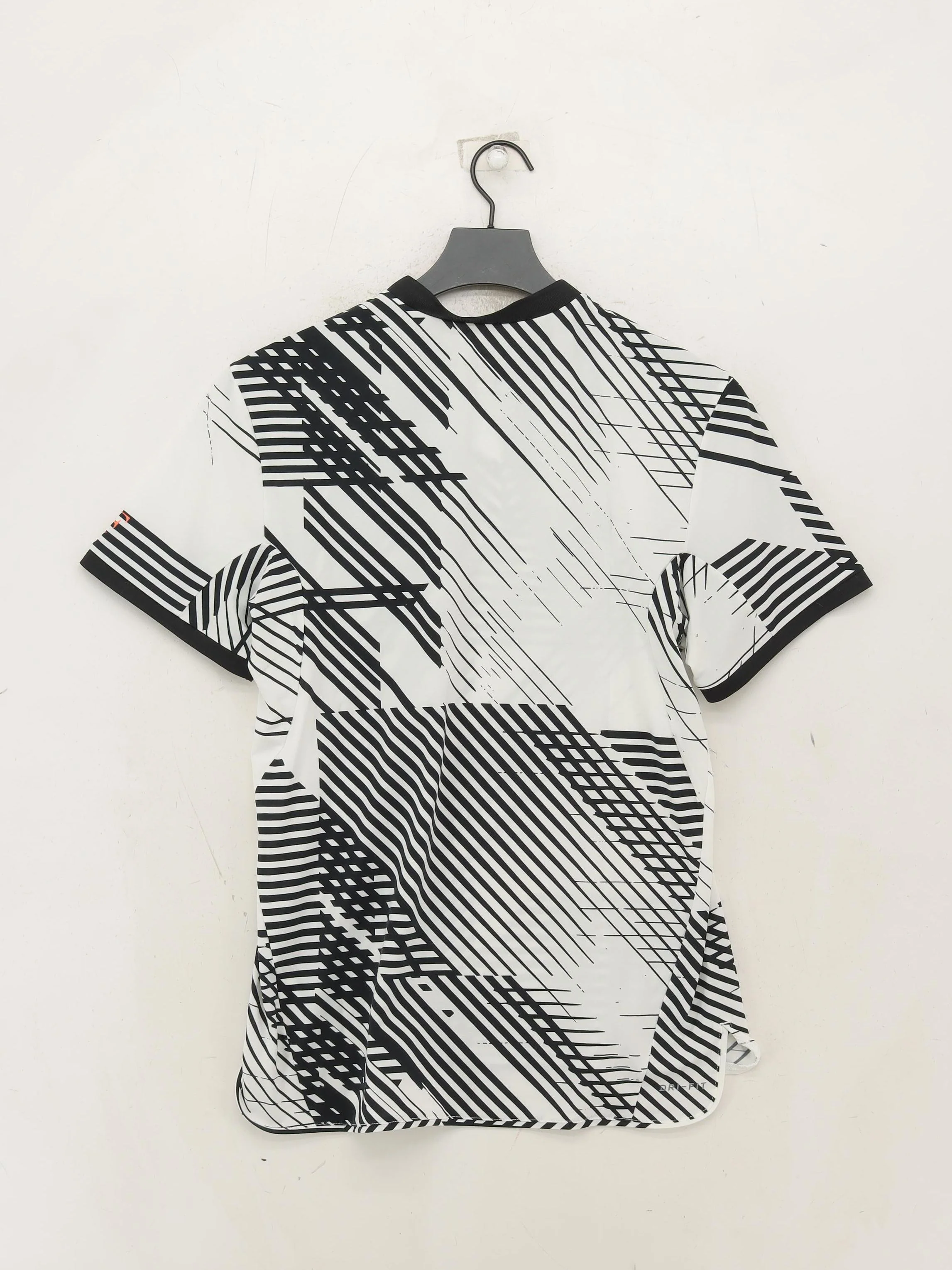 Nike Men's Polo M Multi Graphic 100% Polyester Collared Basic - Image 2
