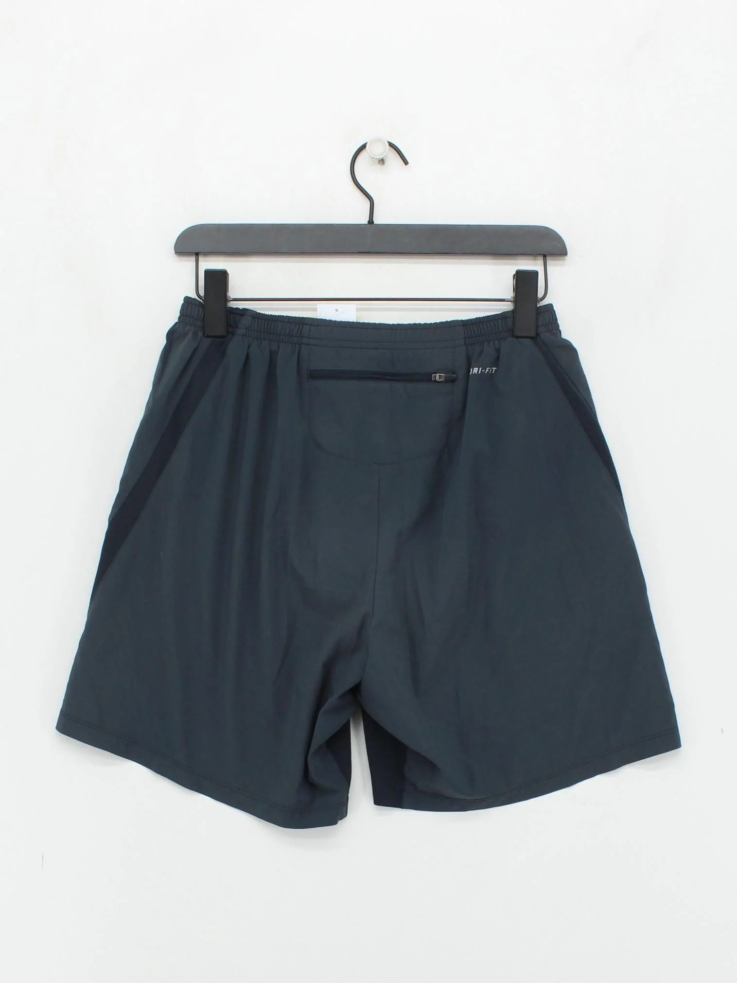 Nike Men's Shorts M Grey Polyester with Elastane Sweat - Image 2