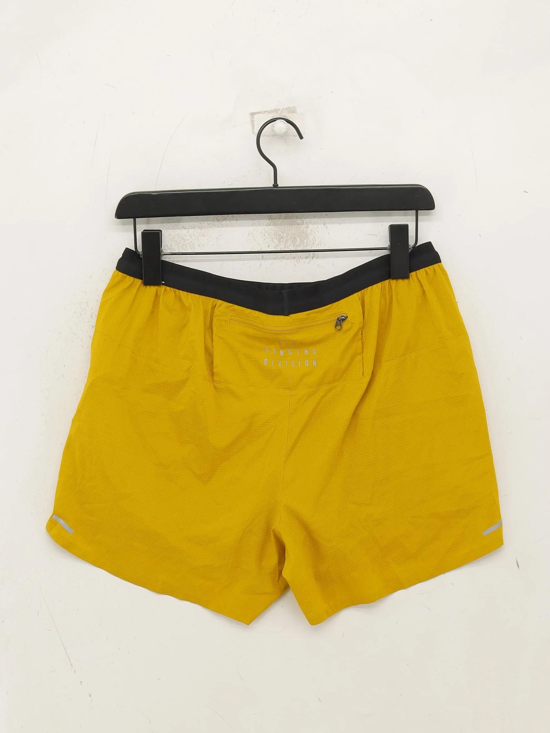 Nike Men's Shorts M Yellow Polyester with Elastane Sweat - Image 2