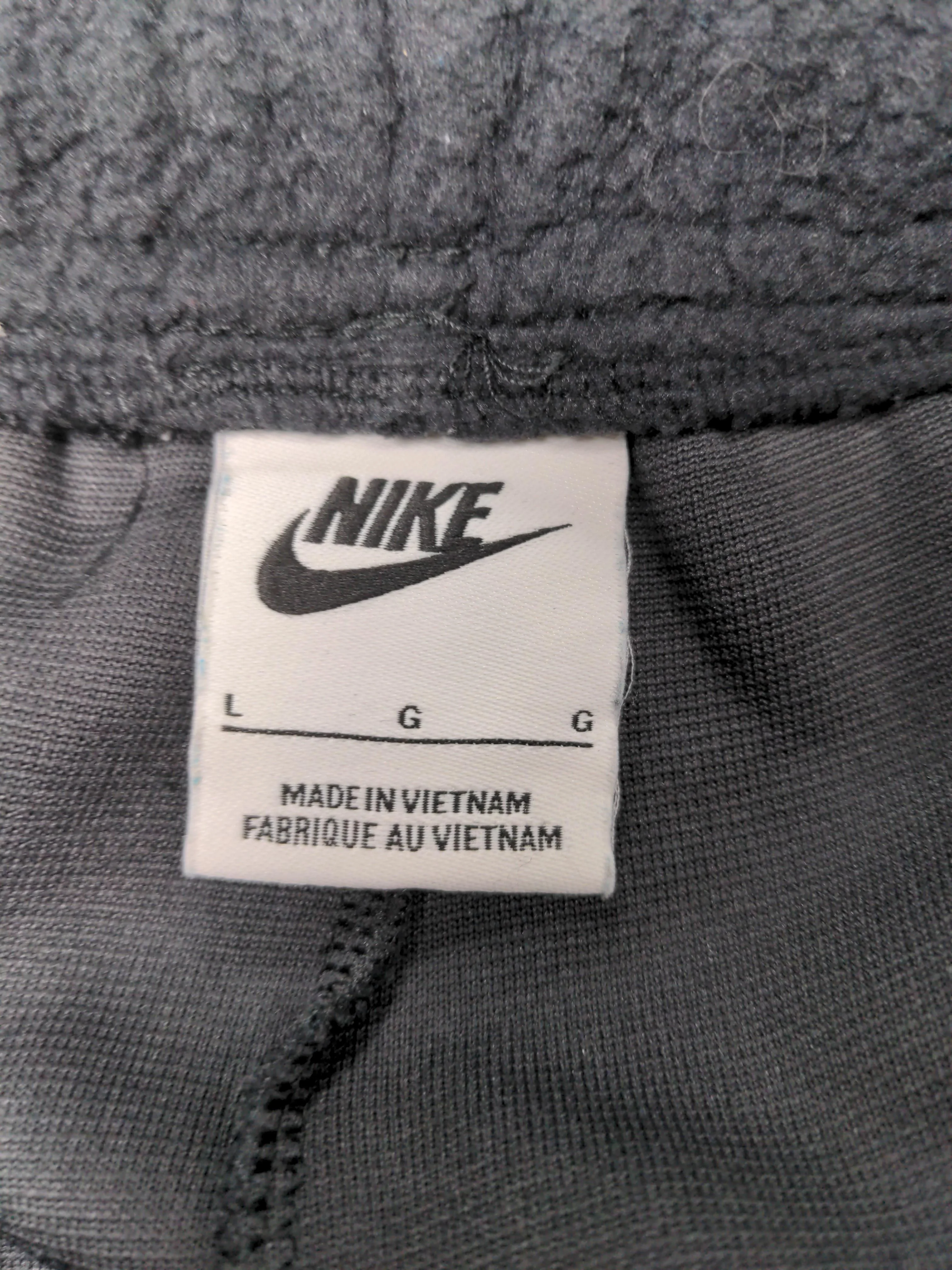 Nike Men's Sports Bottoms L Black 100% Polyester Tapered Sweatpants - Image 5
