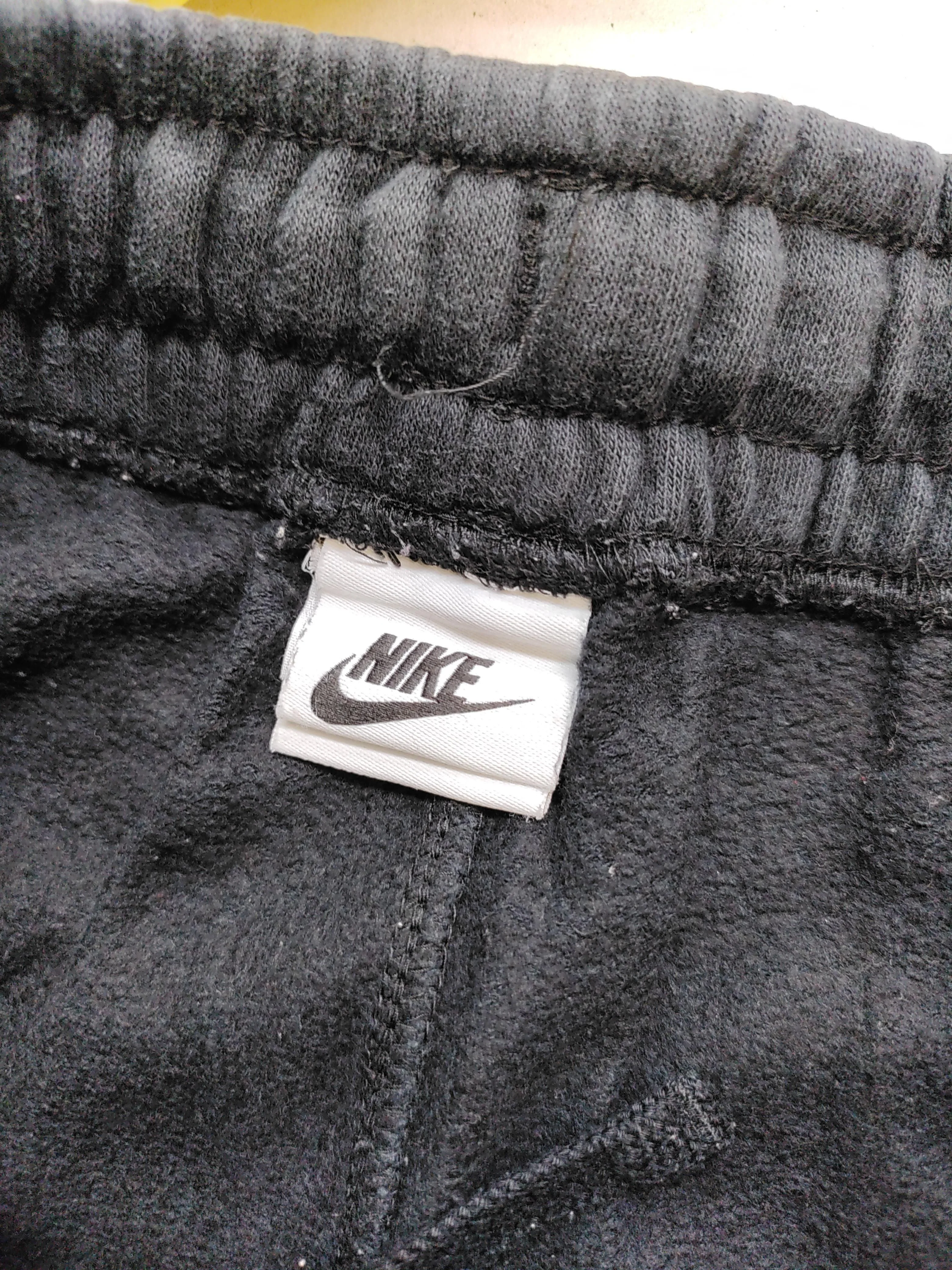 Nike Men's Sports Bottoms M Black 100% Polyester Sweatpants - Image 5
