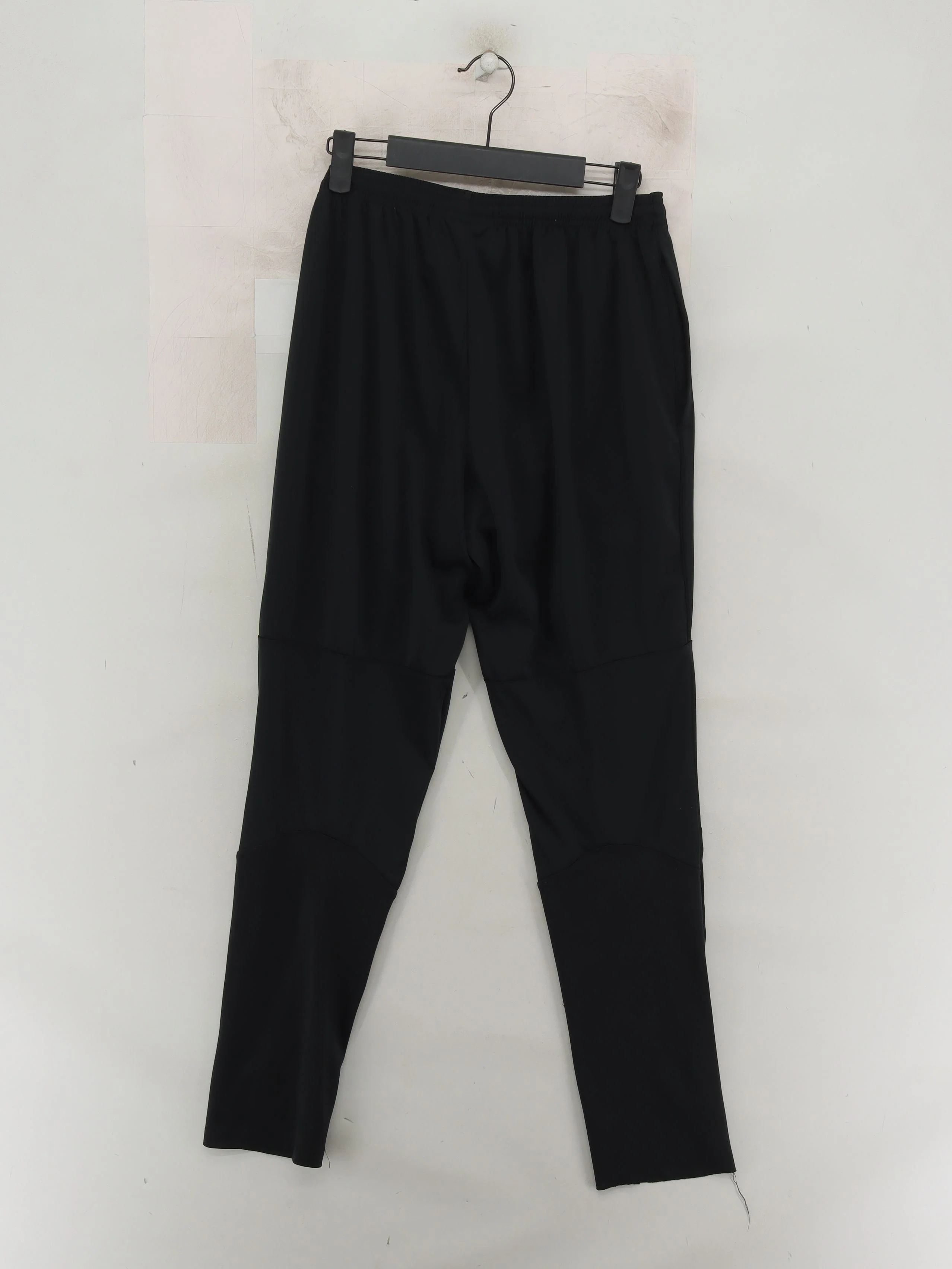 Nike Men's Sports Bottoms M Black 100% Polyester Sweatpants - Image 2