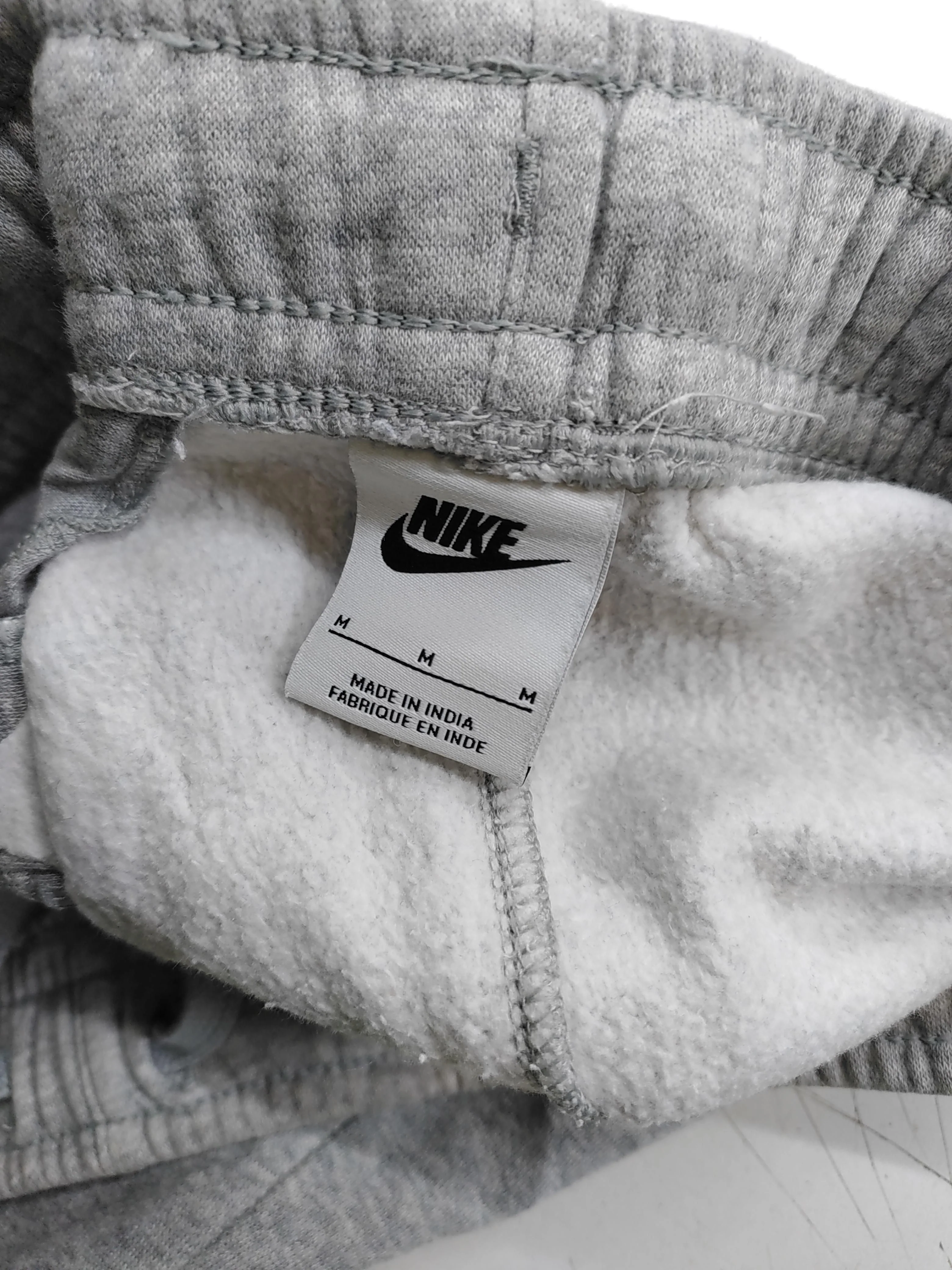 Nike Men's Sports Bottoms M Grey Cotton with Polyester Sweatpants - Image 6