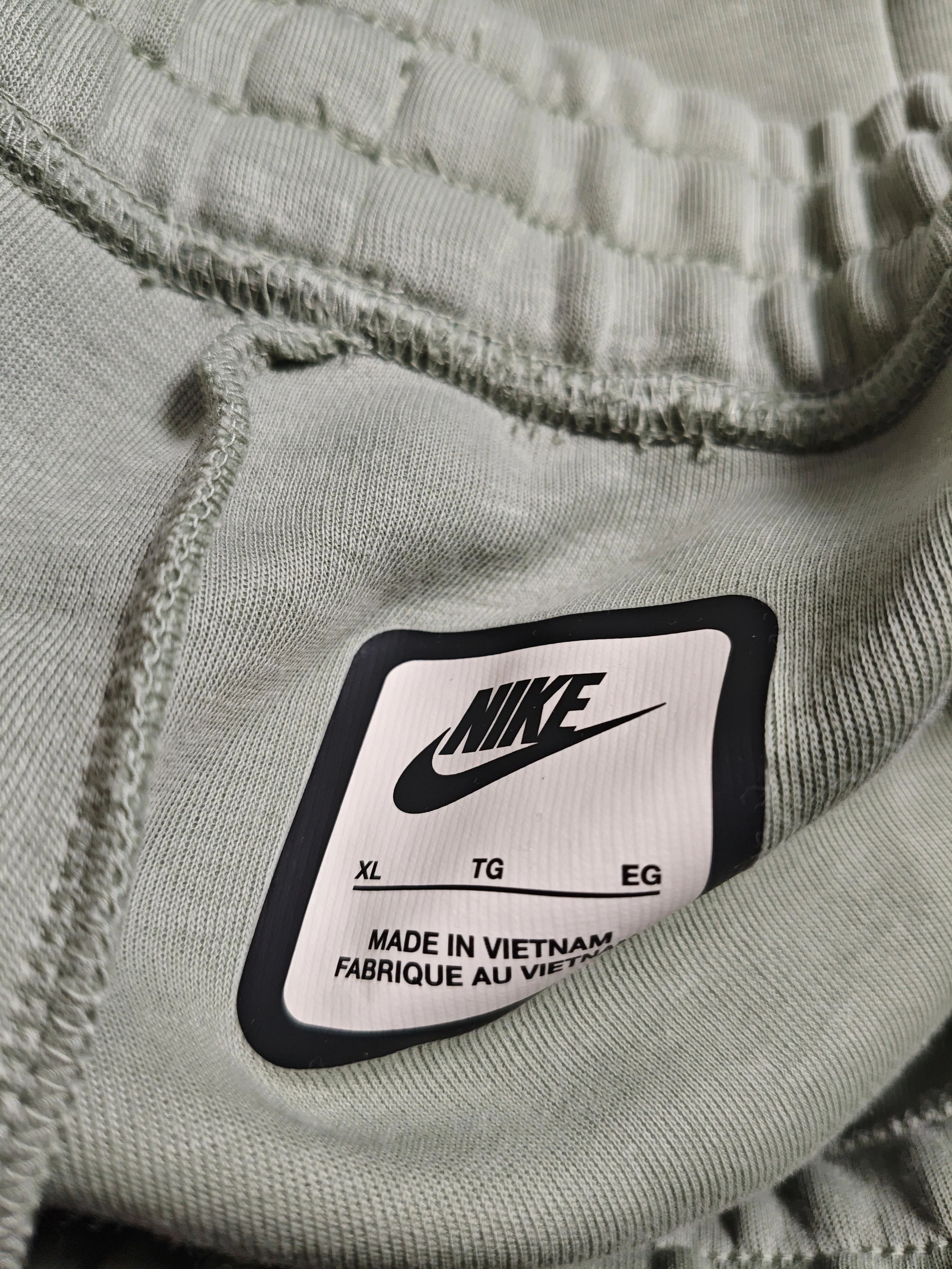Nike Men's Sports Bottoms XL Green Cotton with Polyester Sweatpants - Image 5