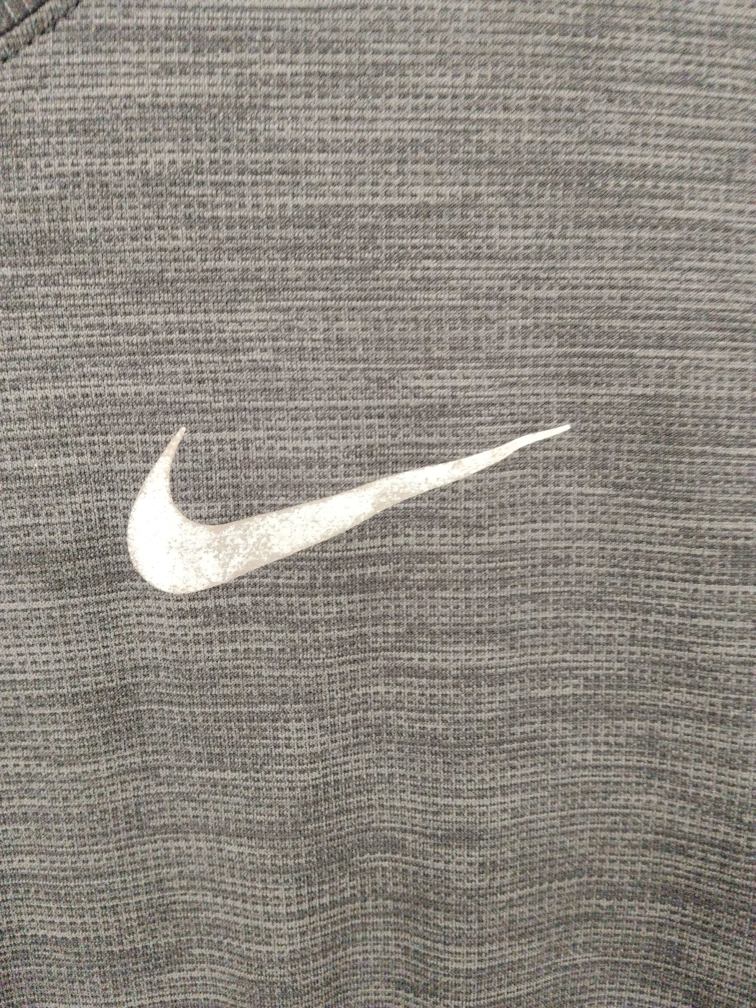 Nike Men's T-Shirt L Black 100% Polyester Round Neck Basic - Image 5