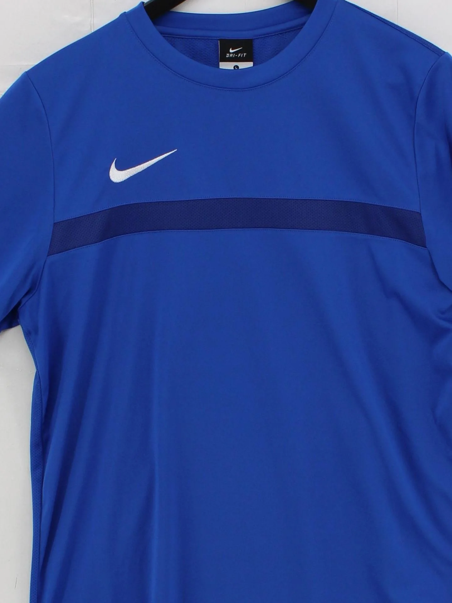 Nike Men's T-Shirt L Blue 100% Polyester Round Neck Basic - Image 3