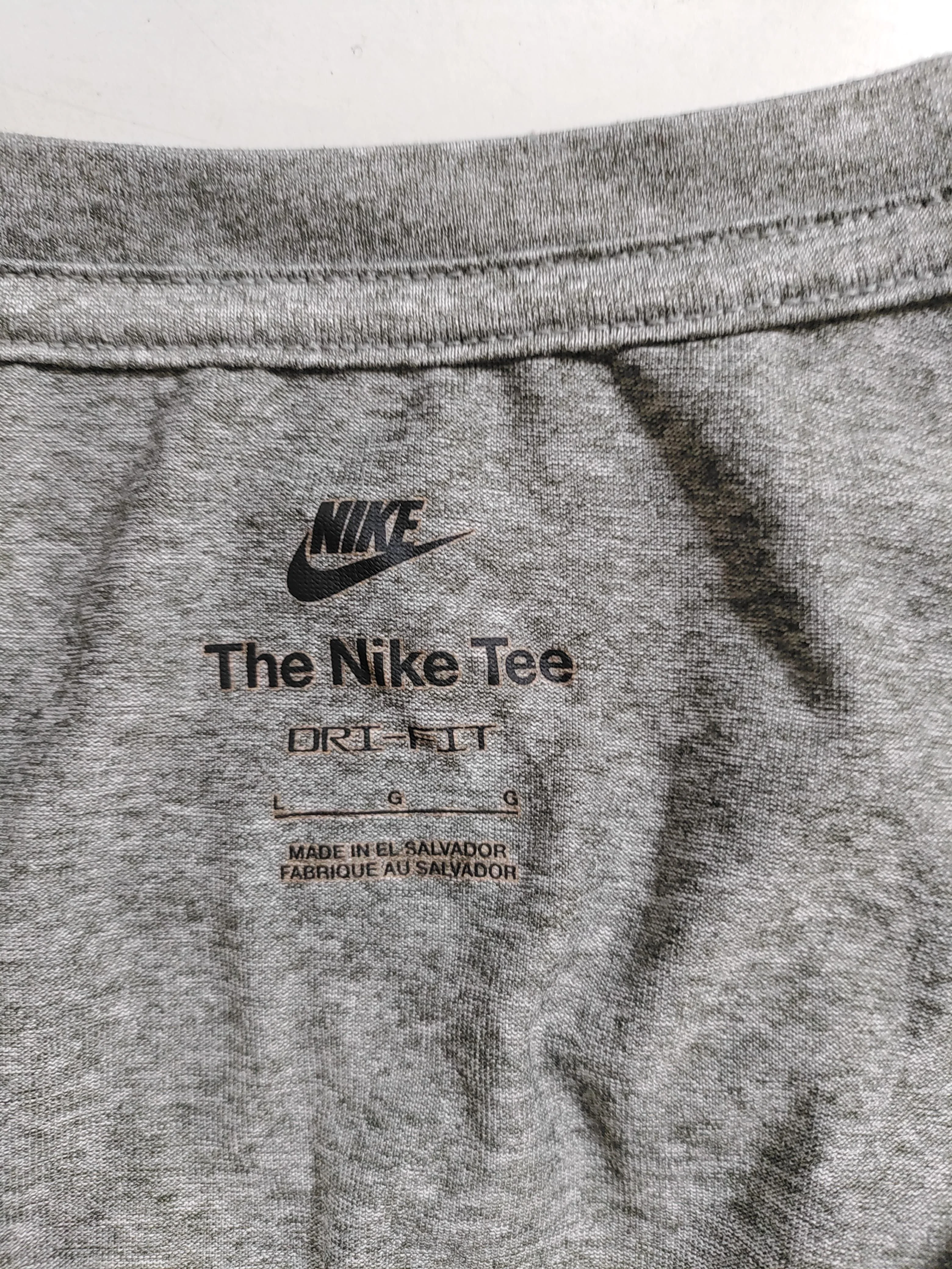 Nike Men's T-Shirt L Grey Graphic 100% Polyester Basic - Image 5