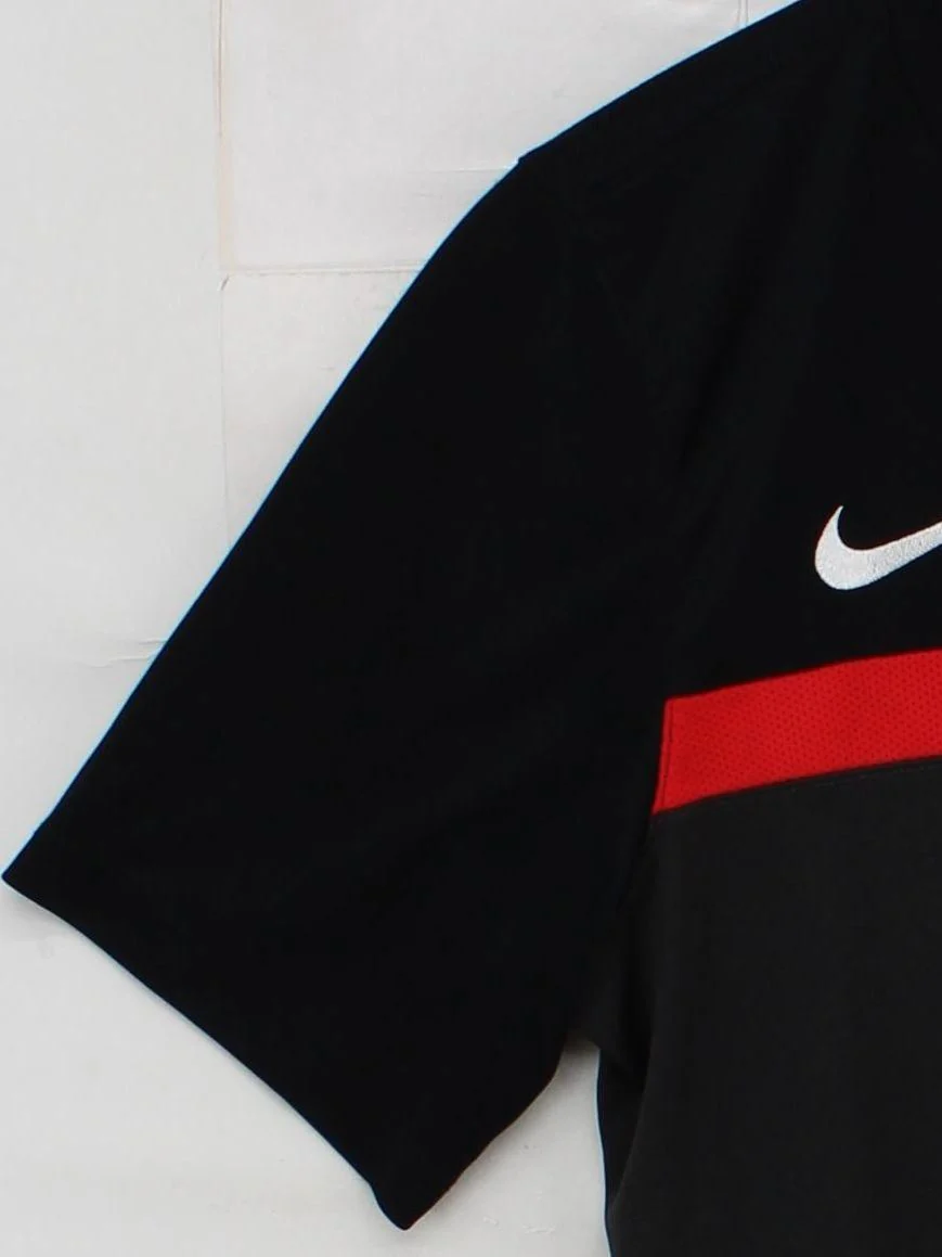 Nike Men's T-Shirt L Multi Graphic 100% Polyester Round Neck Basic - Image 4