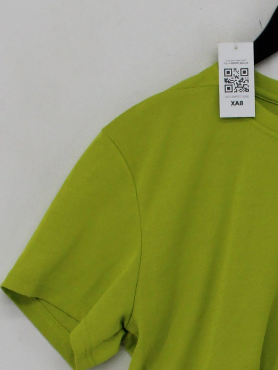 Nike Men's T-Shirt L Yellow 100% Polyester Round Neck Basic - Image 4