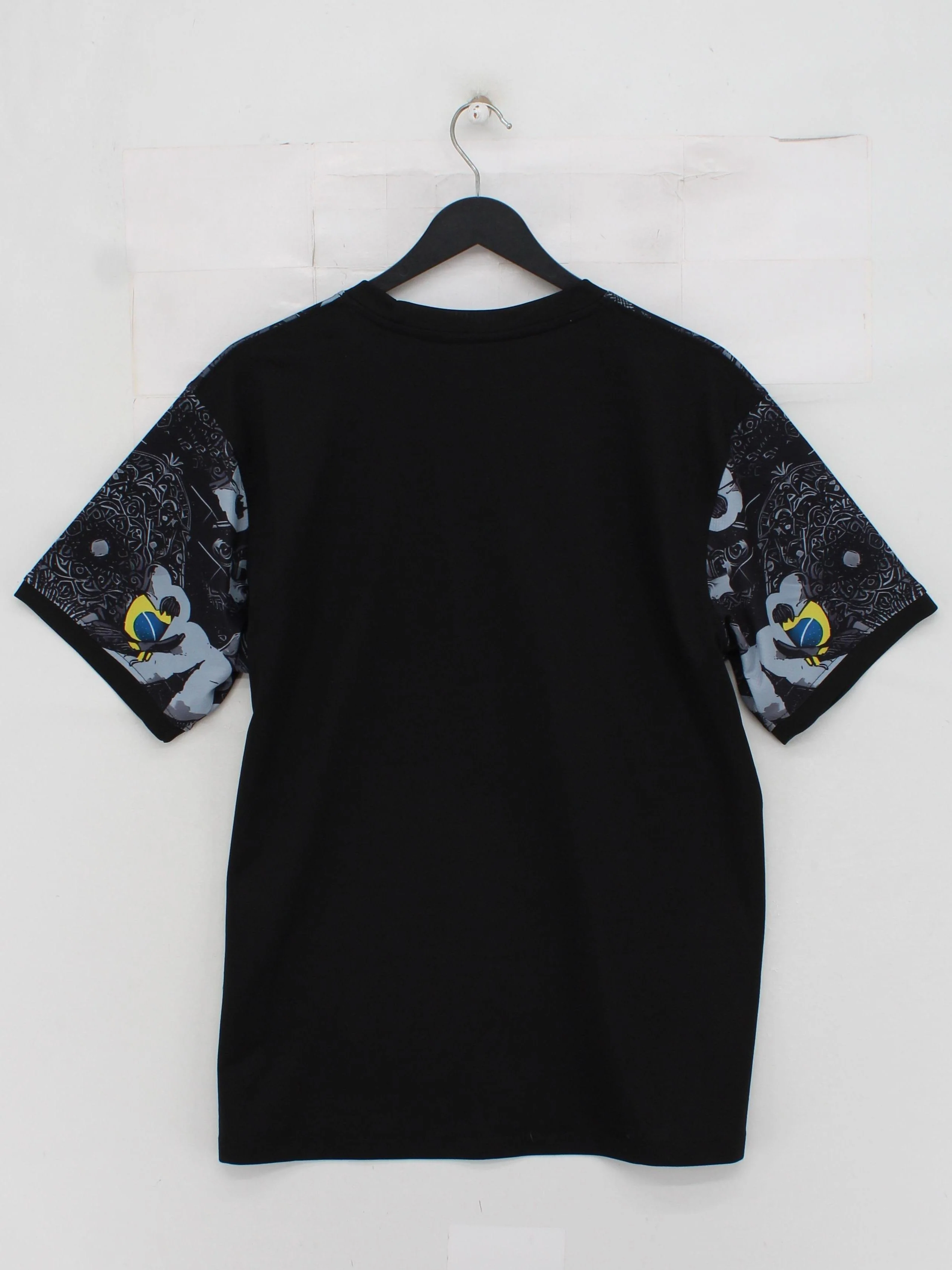 Nike Men's T-Shirt M Black Graphic 100% Polyester Basic - Image 2