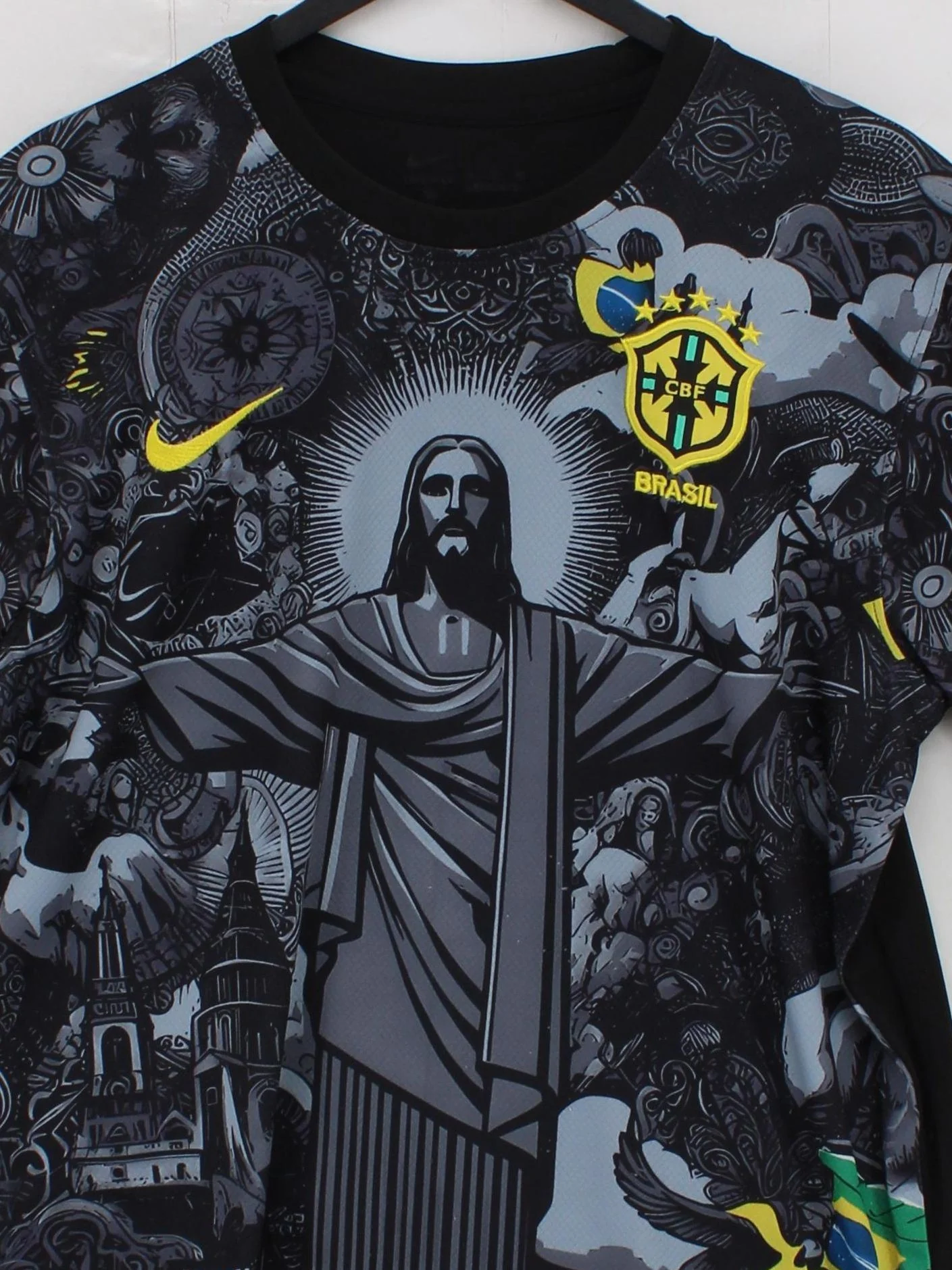 Nike Men's T-Shirt M Black Graphic 100% Polyester Basic - Image 3