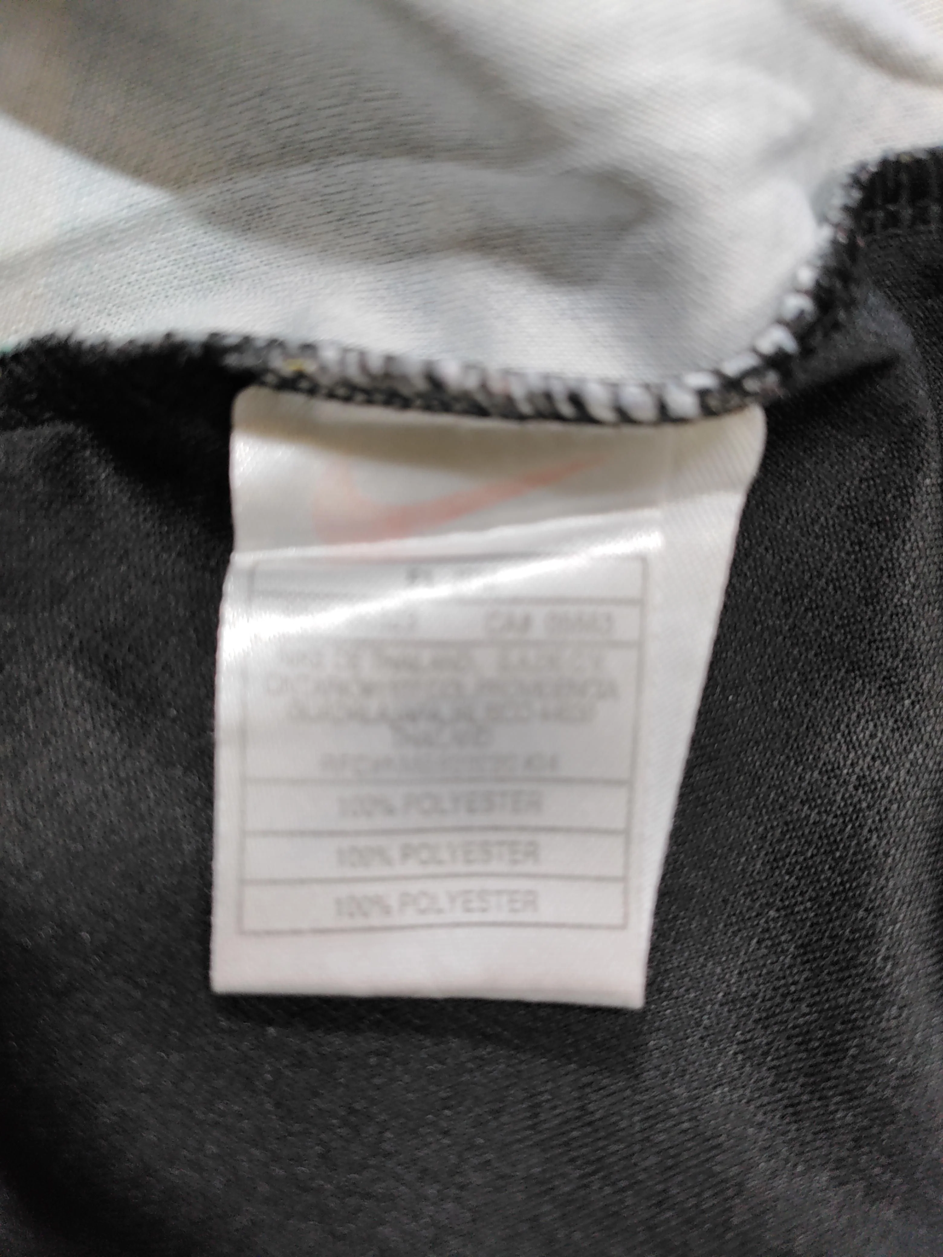 Nike Men's T-Shirt M Black Graphic 100% Polyester Basic - Image 7