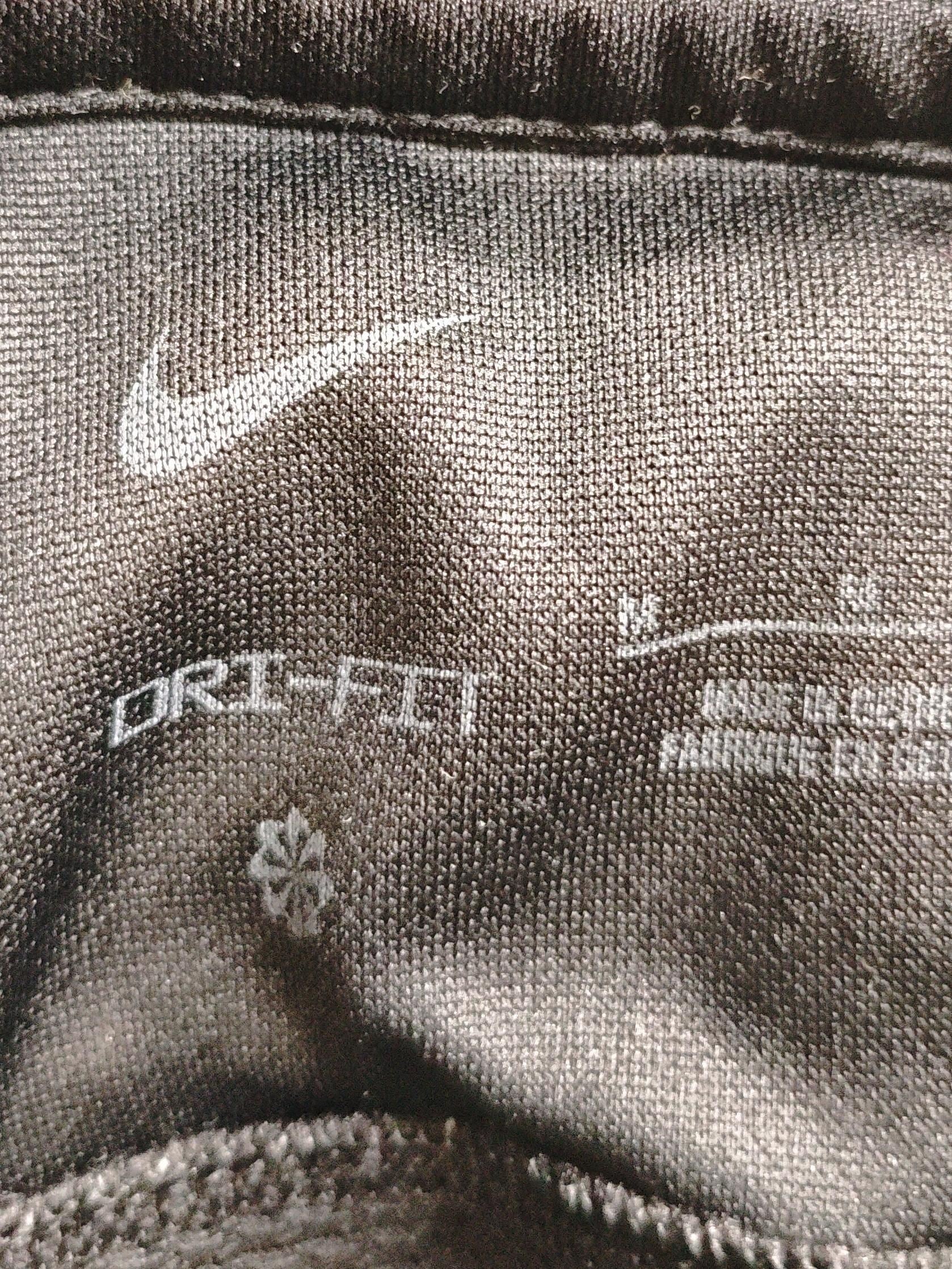 Nike Men's T-Shirt M Black Graphic 100% Polyester Round Neck Basic - Image 5