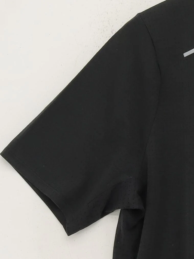 Nike Men's T-Shirt M Black Graphic Polyester with Cotton Crew Neck Basic - Image 4
