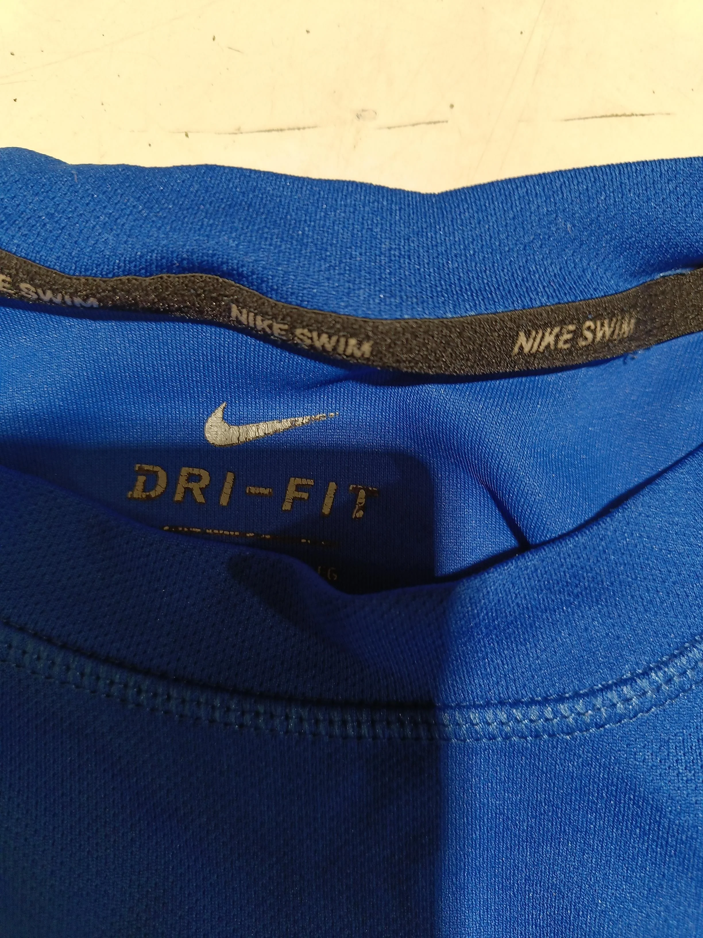 Nike Men's T-Shirt M Blue 100% Polyester Round Neck Basic - Image 7