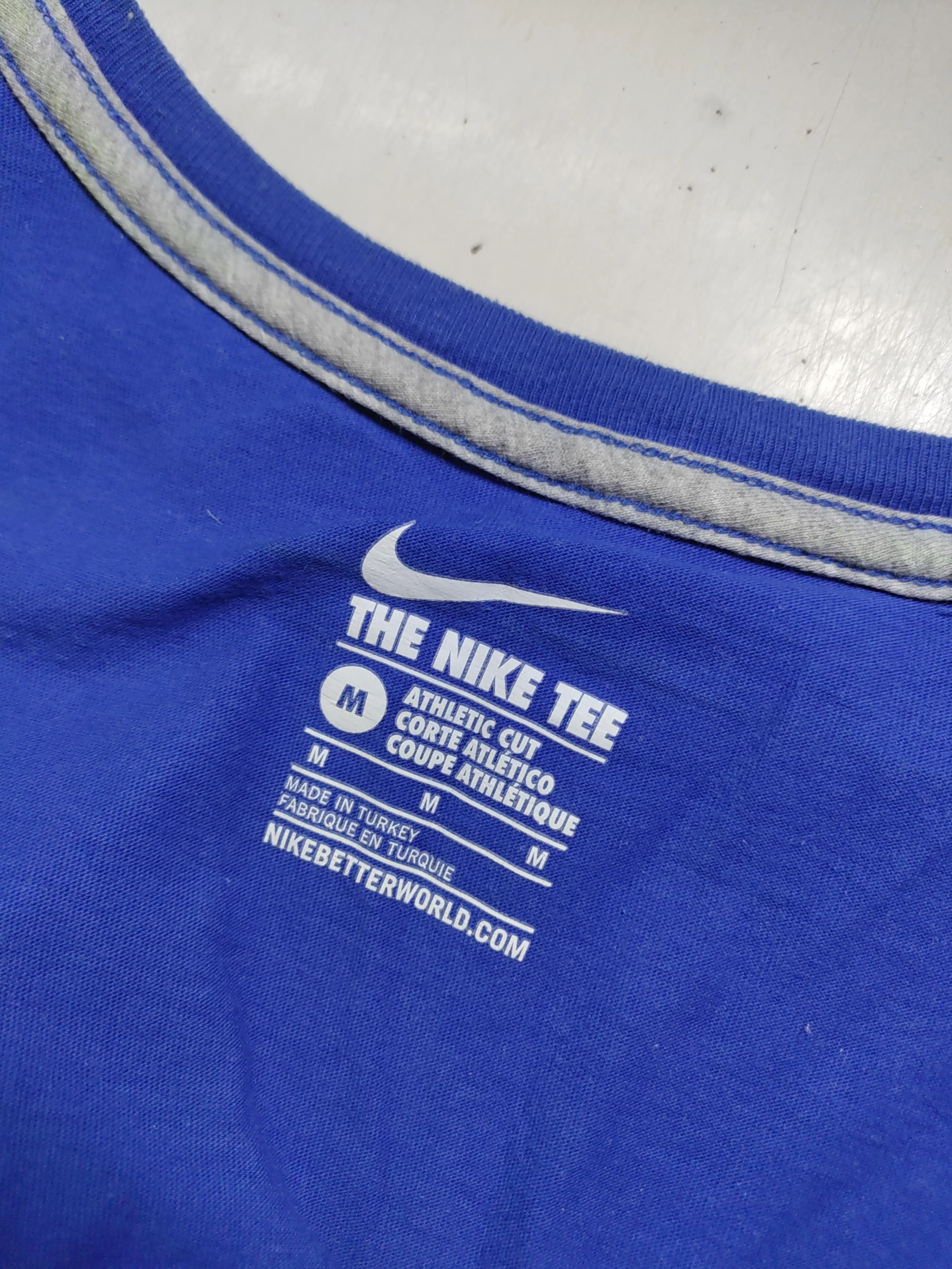 Nike Men's T-Shirt M Blue Graphic 100% Cotton Basic - Image 5