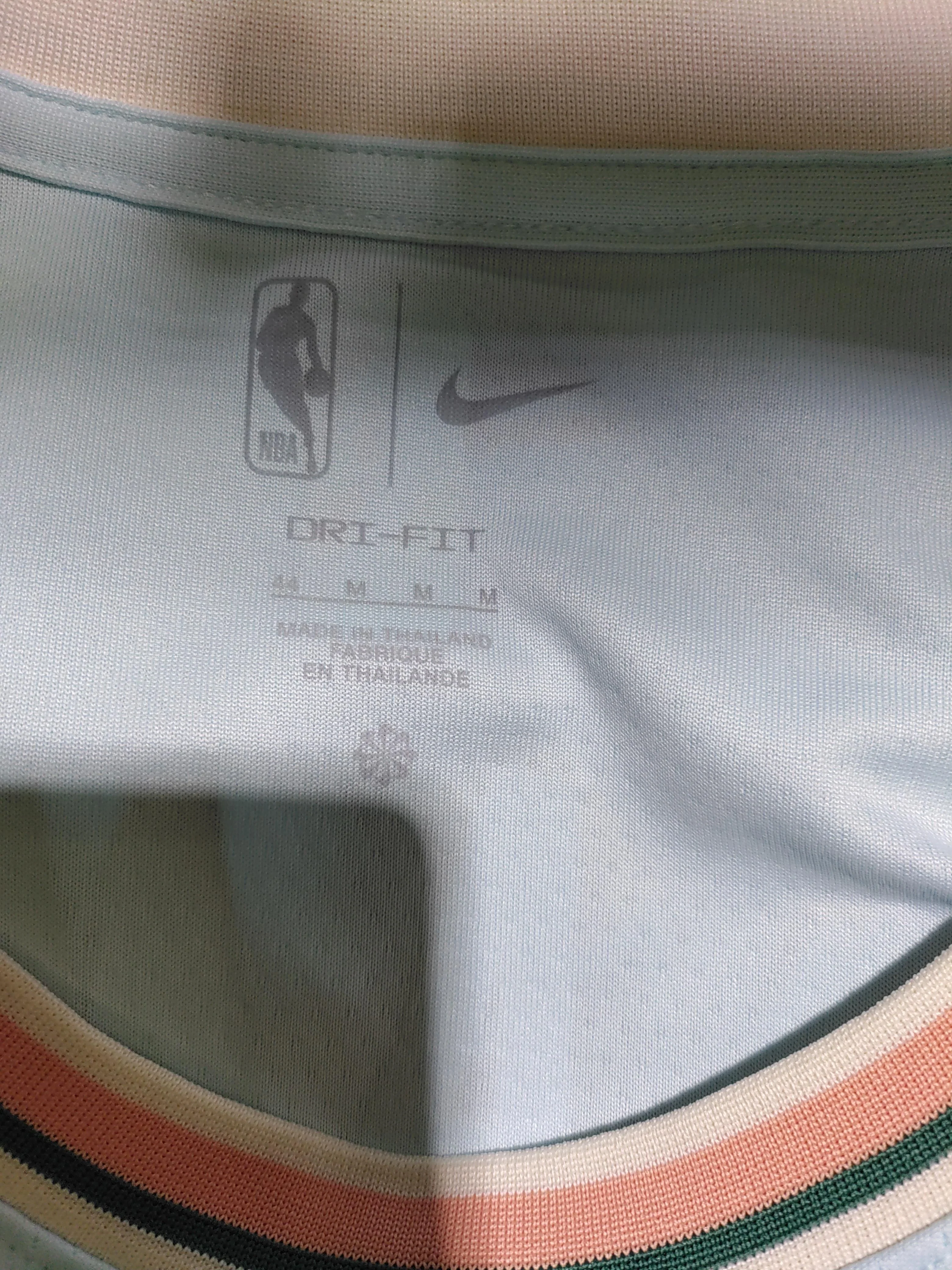 Nike Men's T-Shirt M Blue Graphic 100% Polyester Sleeveless Round Neck Basic - Image 5