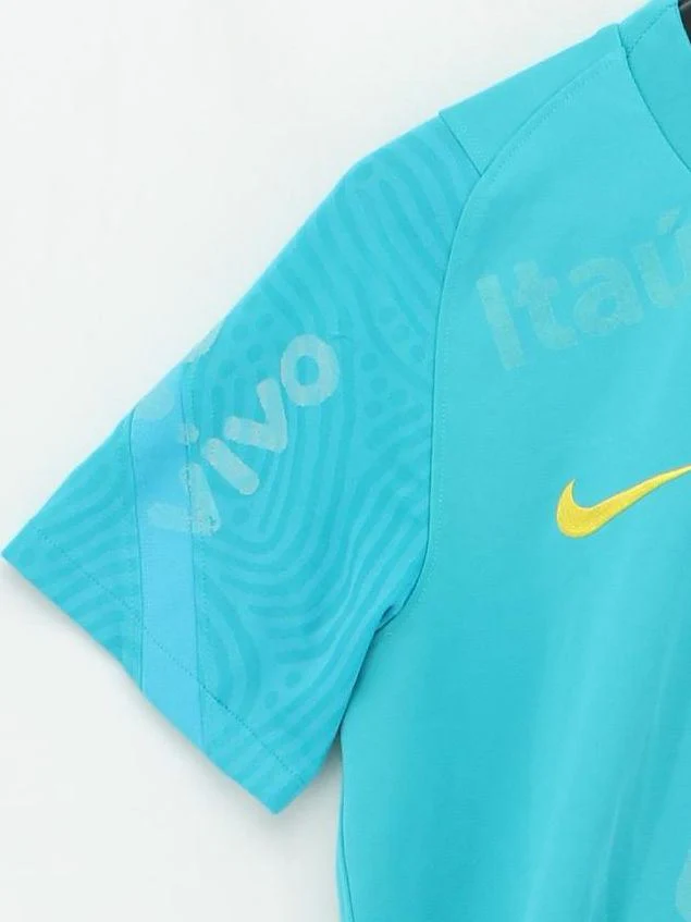Nike Men's T-Shirt M Blue Graphic Cotton with Spandex Basic - Image 4