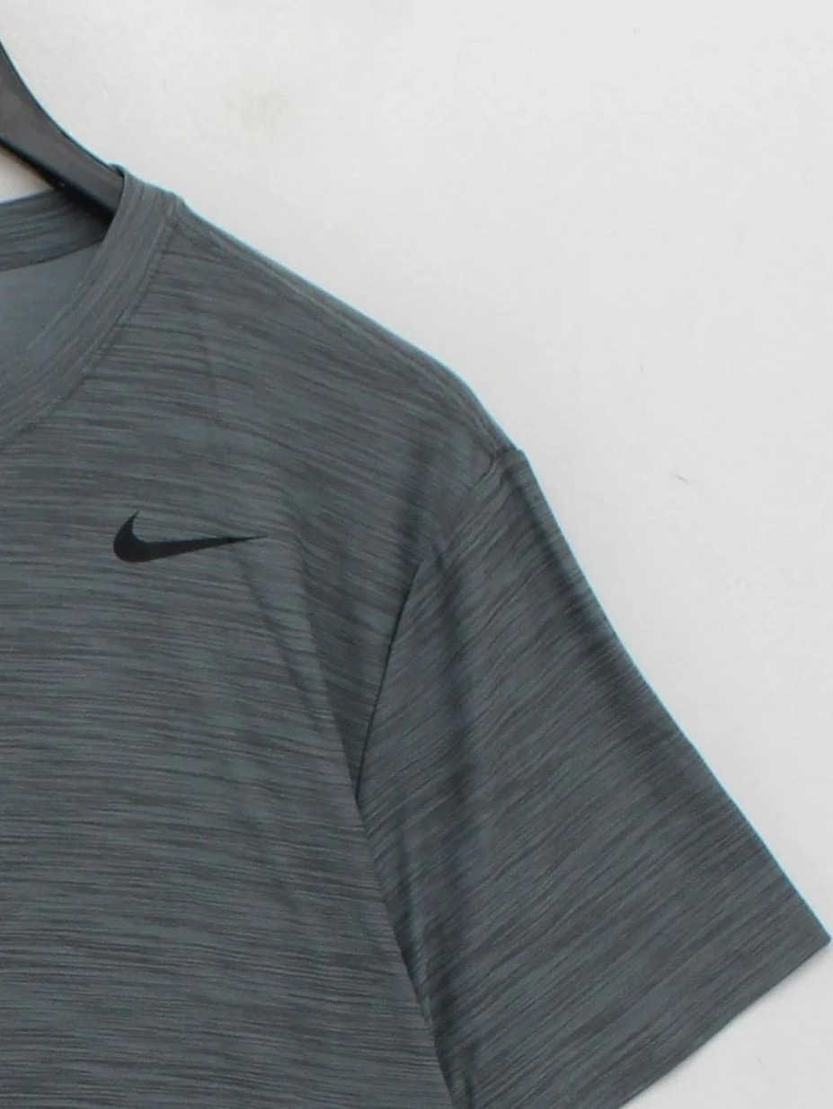 Nike Men's T-Shirt M Grey 100% Other Round Neck Basic - Image 4