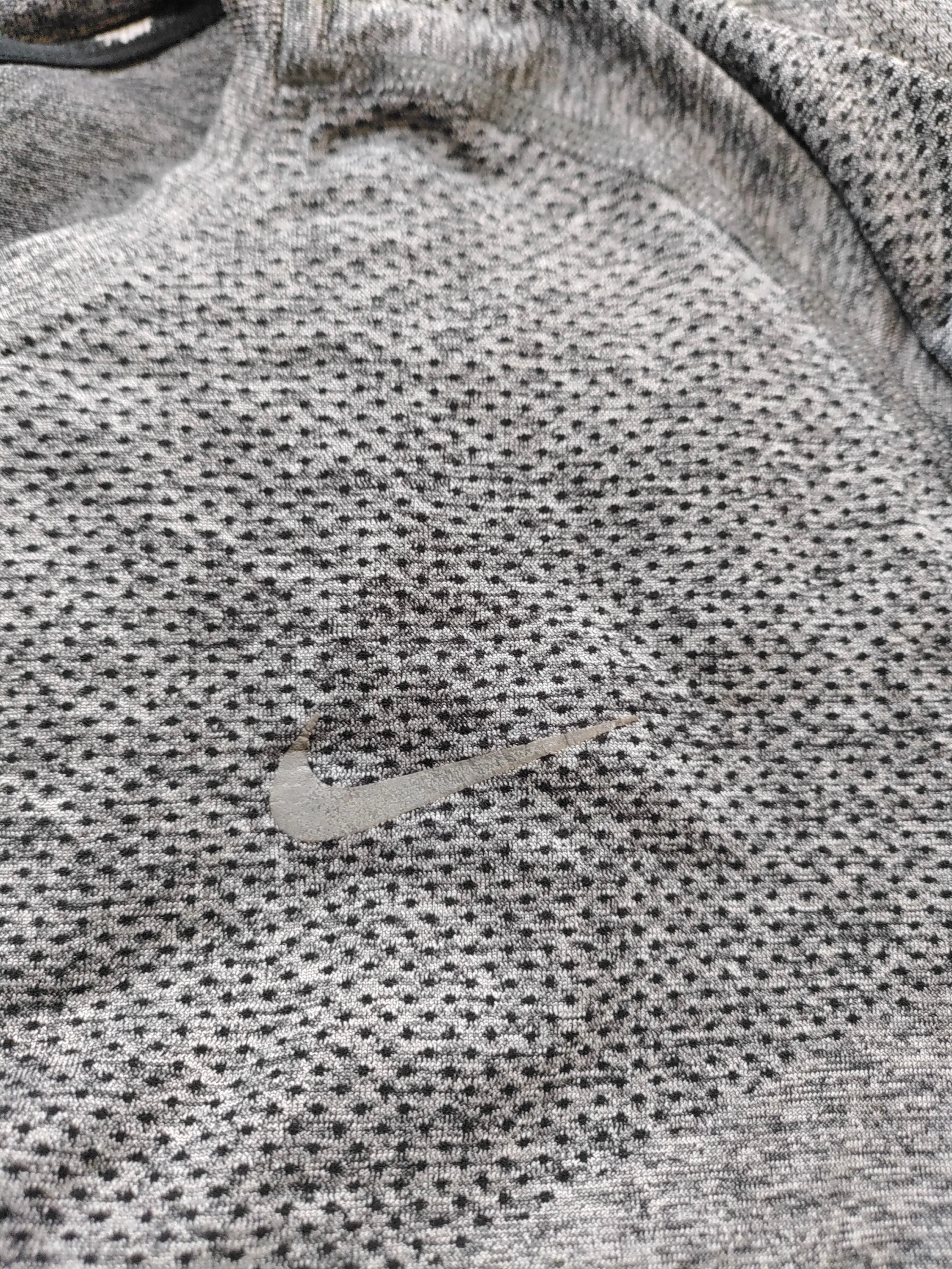 Nike Men's T-Shirt M Grey 100% Polyester Round Neck Basic - Image 5