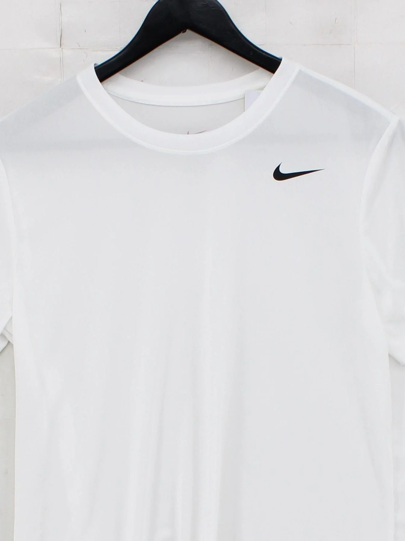 Nike Men's T-Shirt M White 100% Polyester Round Neck Basic - Image 3