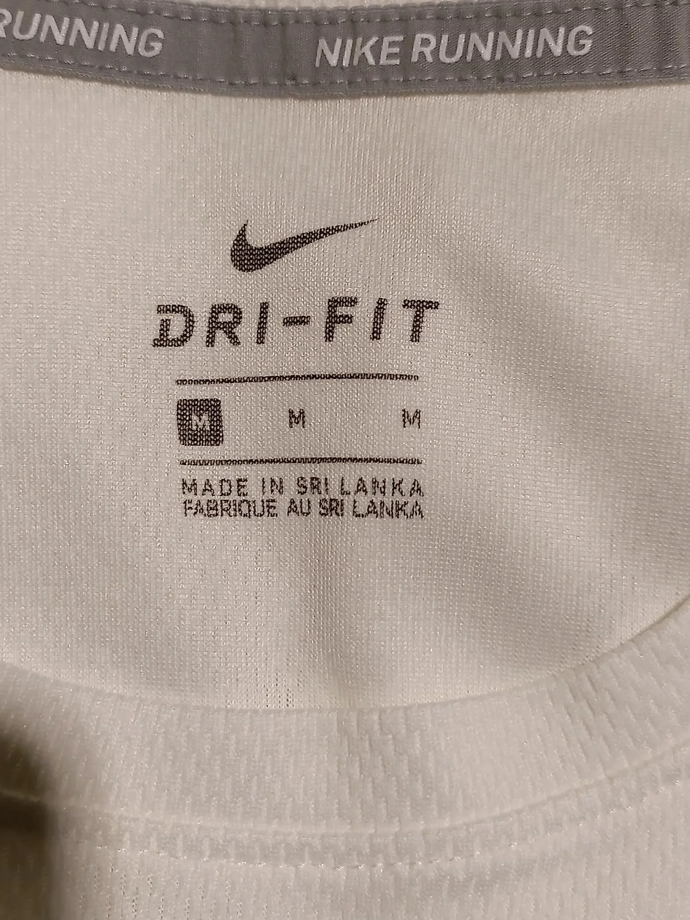 Nike Men's T-Shirt M White 100% Polyester Round Neck Basic - Image 5