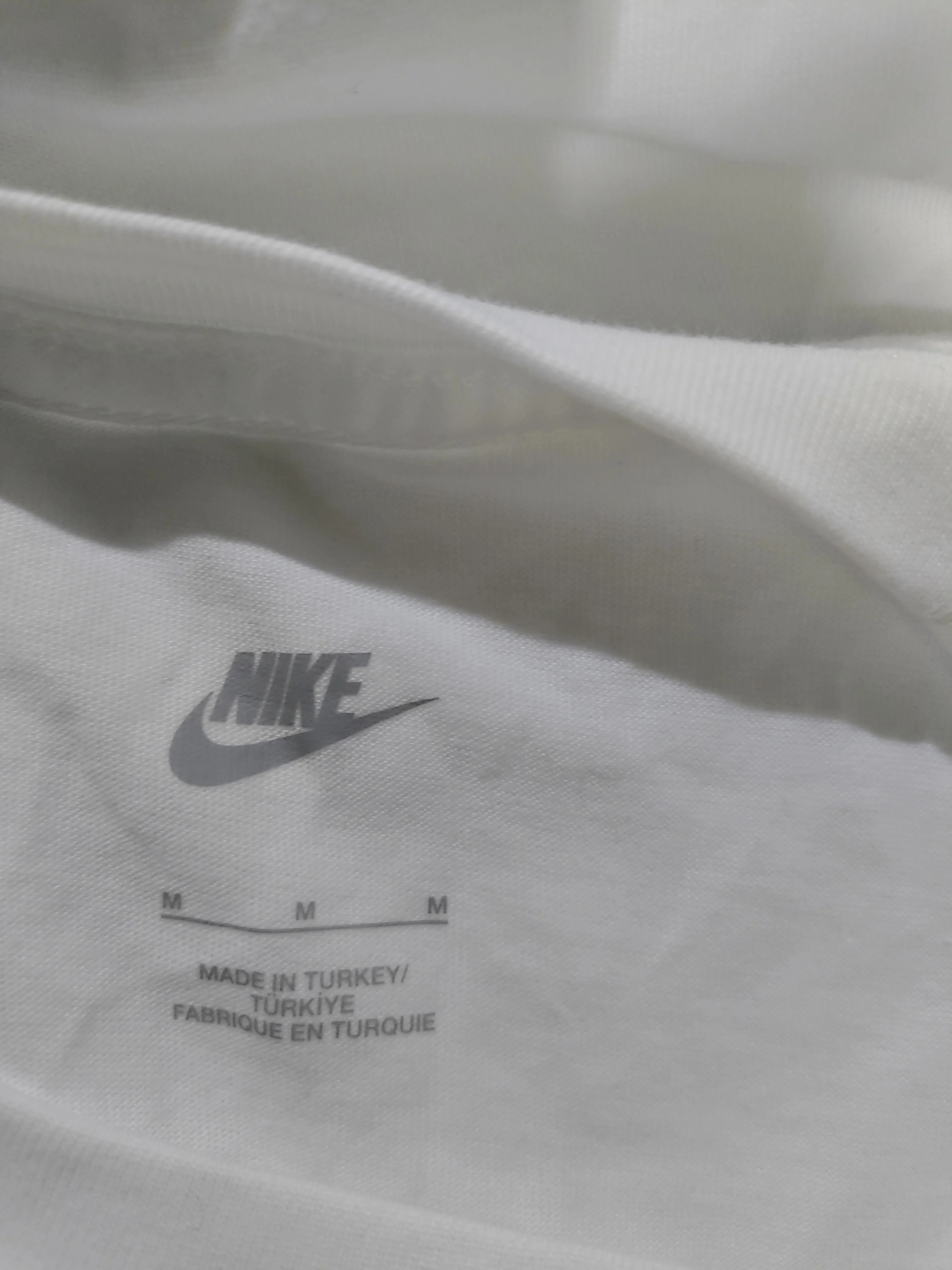 Nike Men's T-Shirt M White Graphic 100% Cotton Basic - Image 5