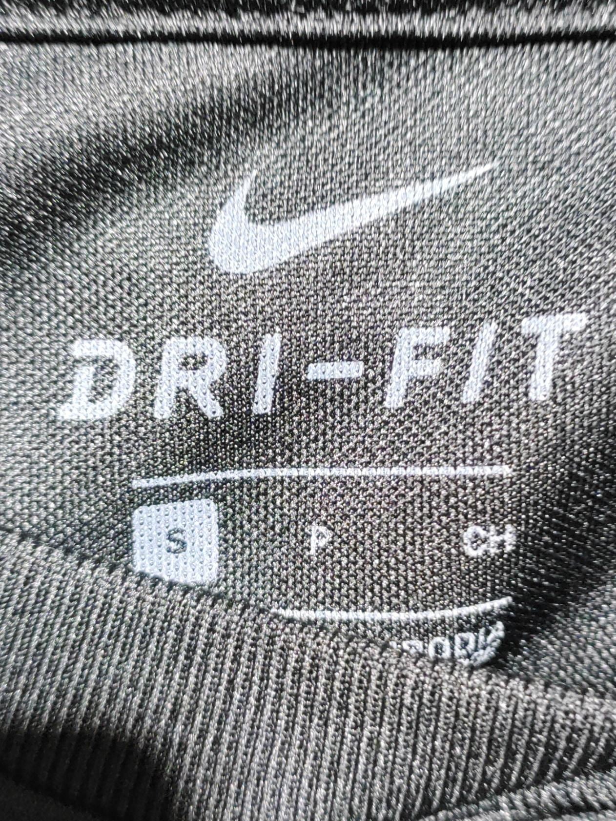 Nike Men's T-Shirt S Black 100% Polyester Round Neck Basic - Image 5