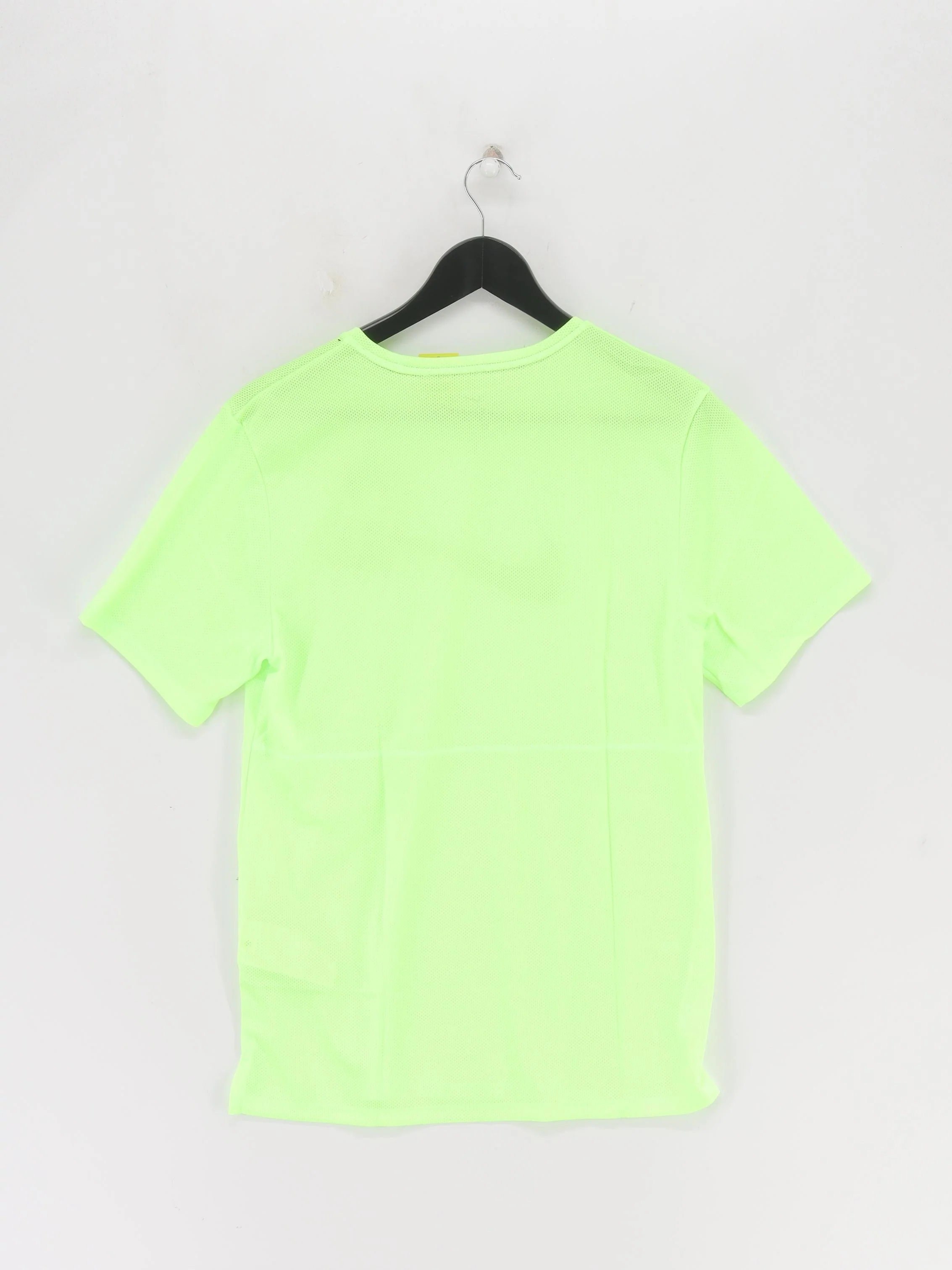 Nike Men's T-Shirt S Green Graphic 100% Polyester Crew Neck Basic New with tags - Image 2