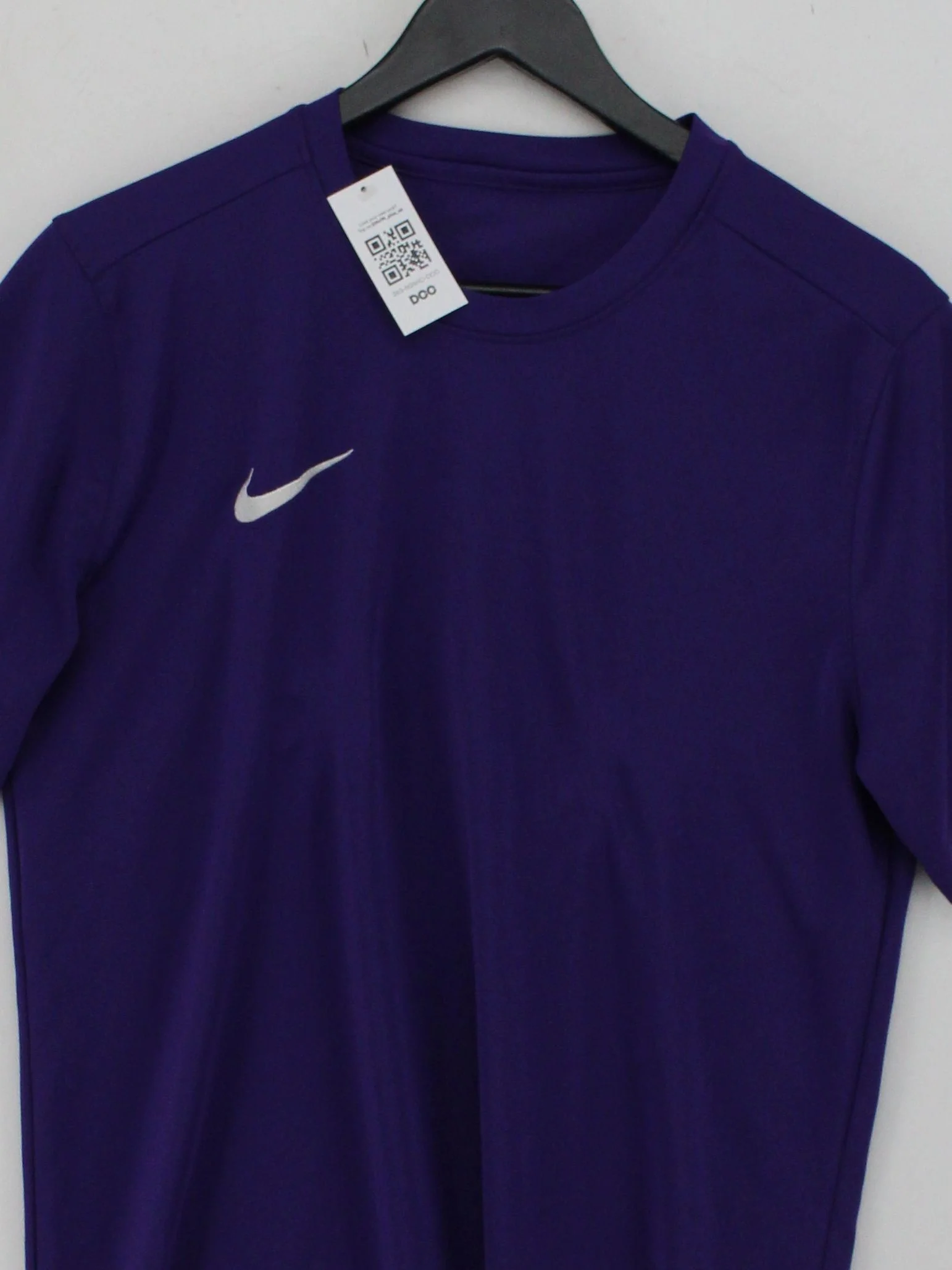 Nike Men's T-Shirt S Purple Graphic 100% Polyester Round Neck Basic - Image 3