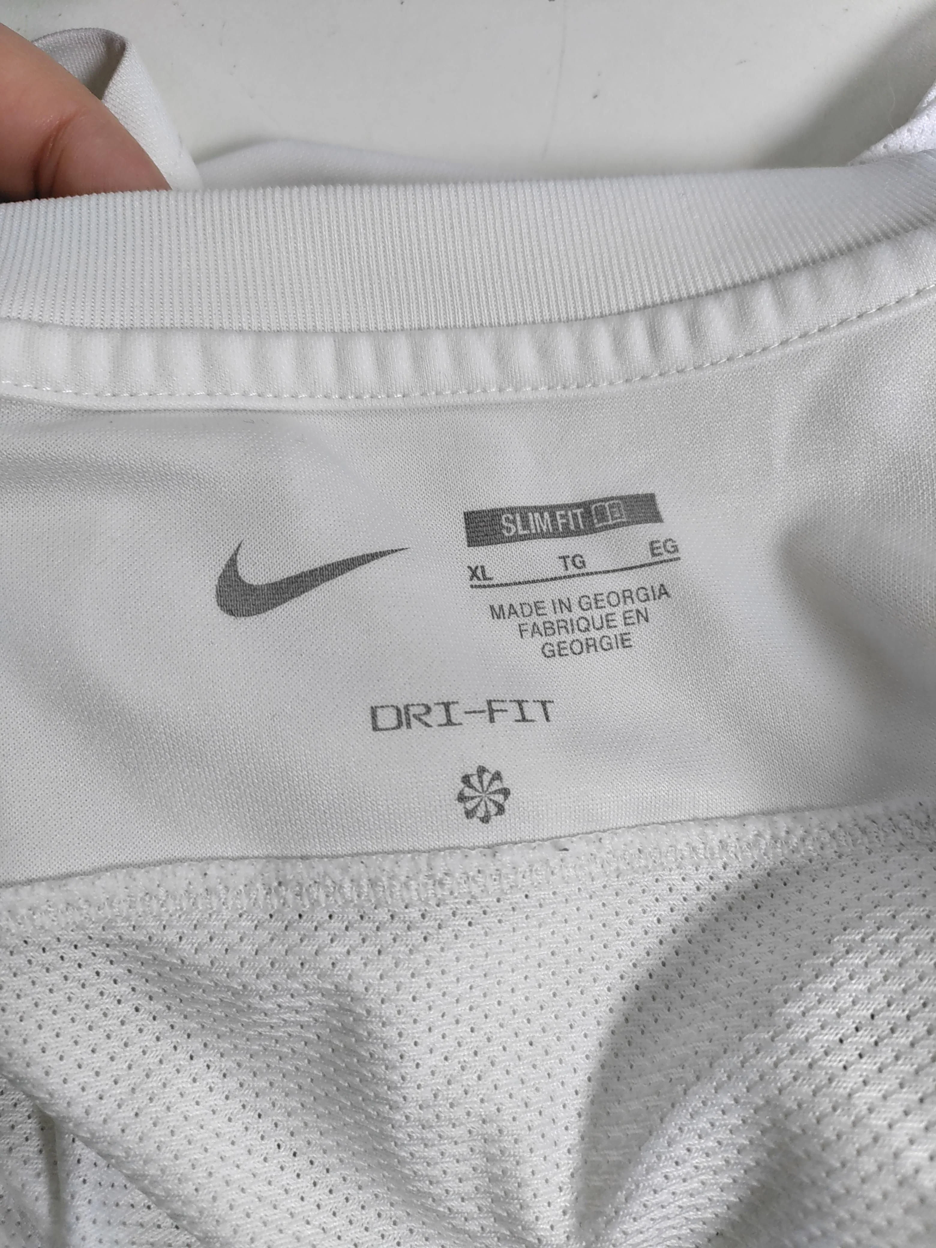 Nike Men's T-Shirt XL White 100% Polyester Round Neck Basic - Image 5